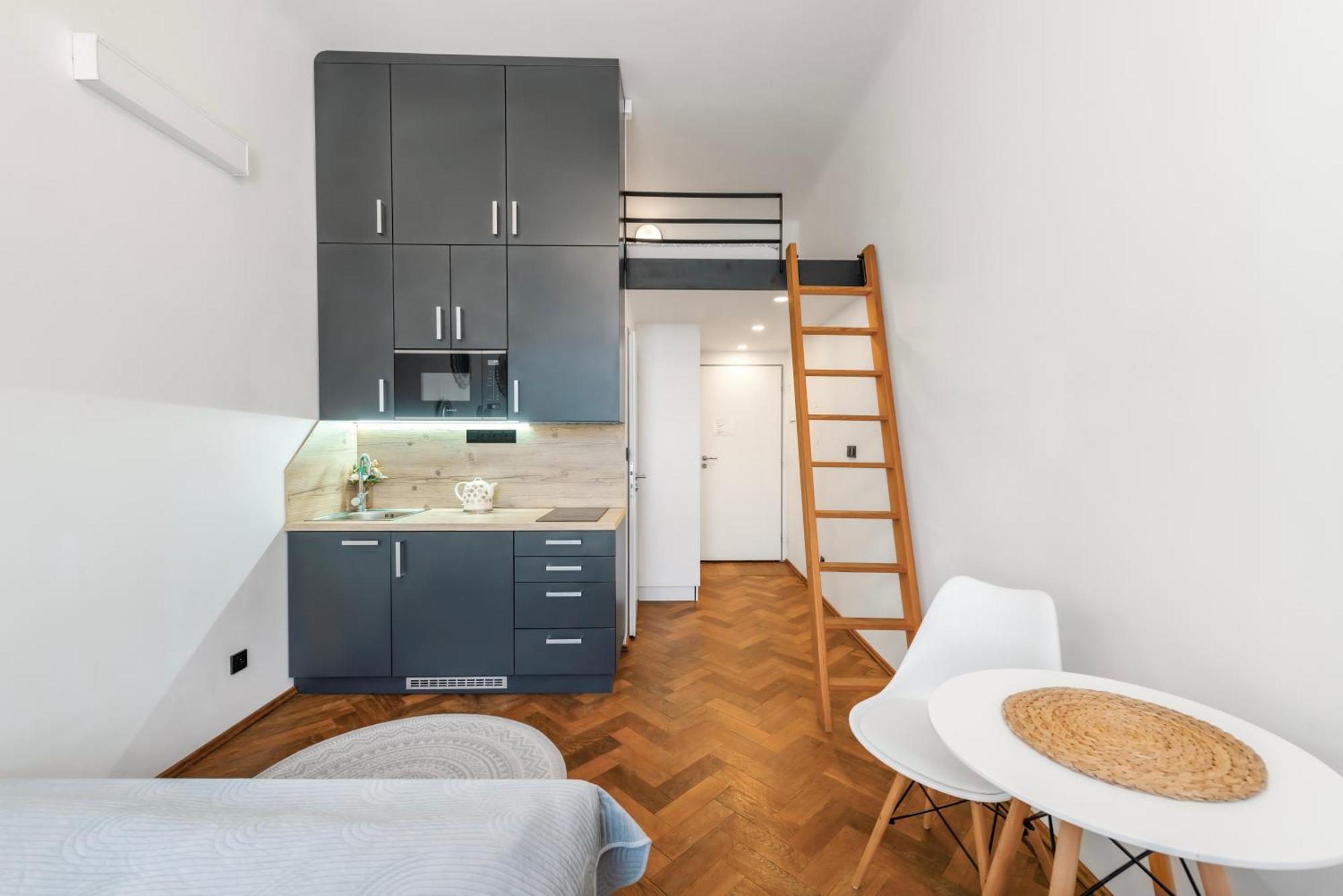 Apartment Awesome Prag