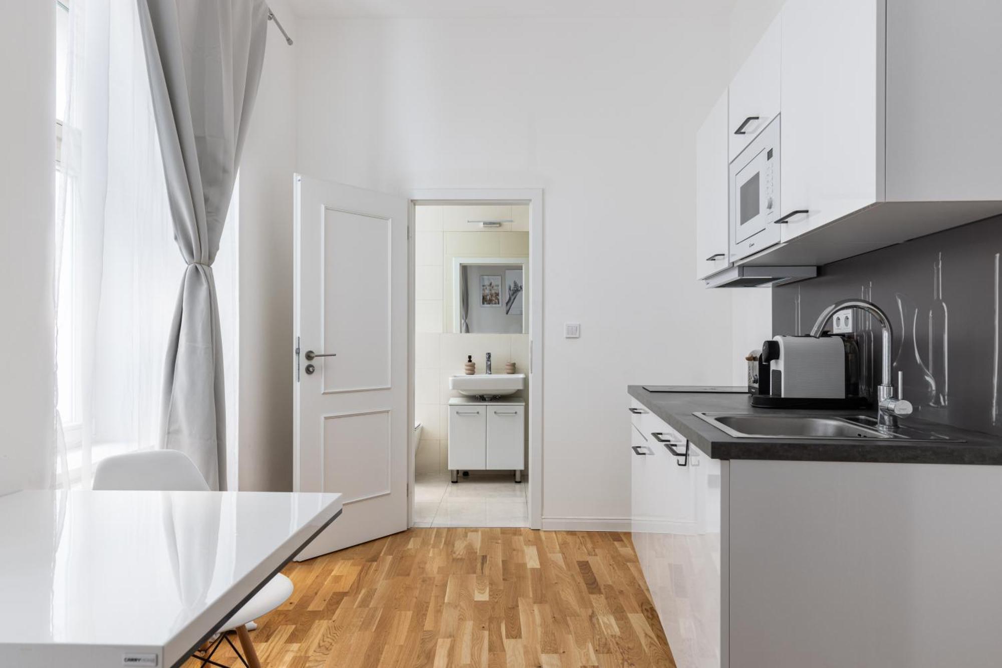 Stay2gether Beige Nest - Metro Florenc Prag