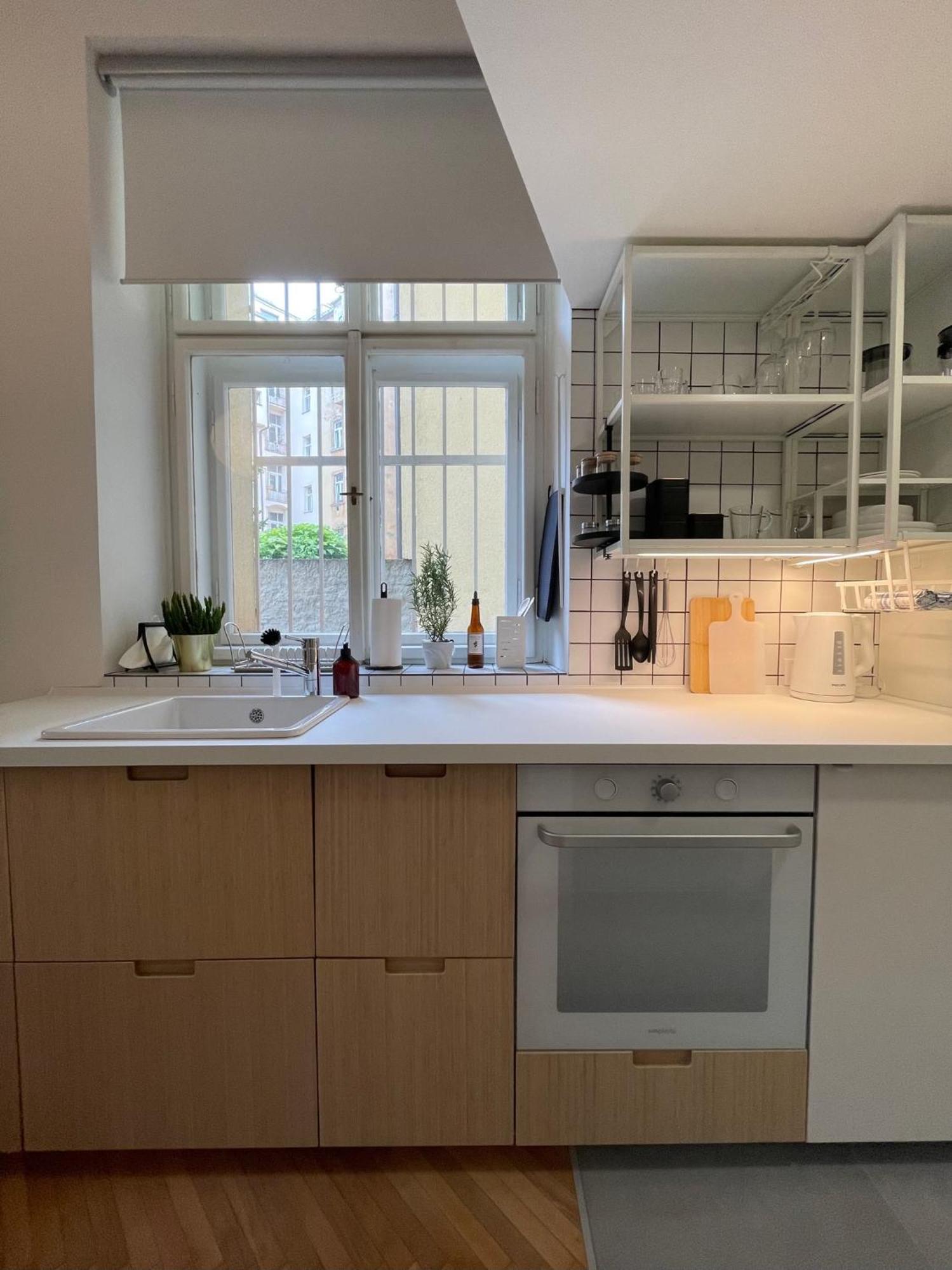 Urban Retreat I Modern Boho In Lovely Letna District - 10 Minutes From Old Town *