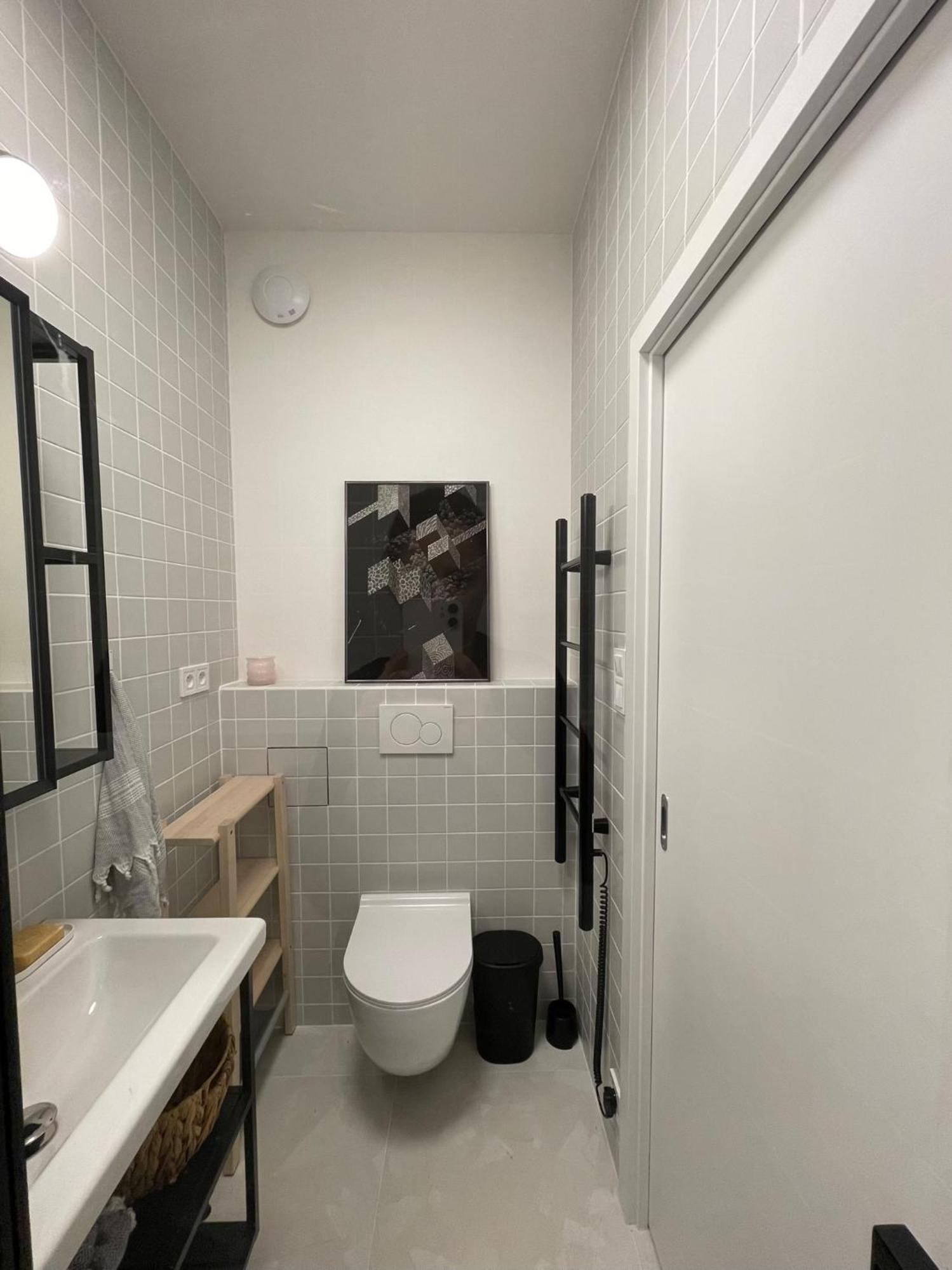 Apartment Urban Retreat I Modern Boho In Lovely Letna District - 10 Minutes From Old Town Prag