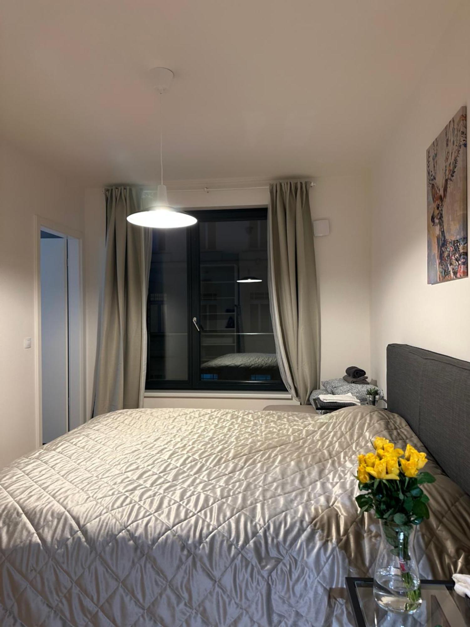 4 Room, 2 Bath, Parking Apartment