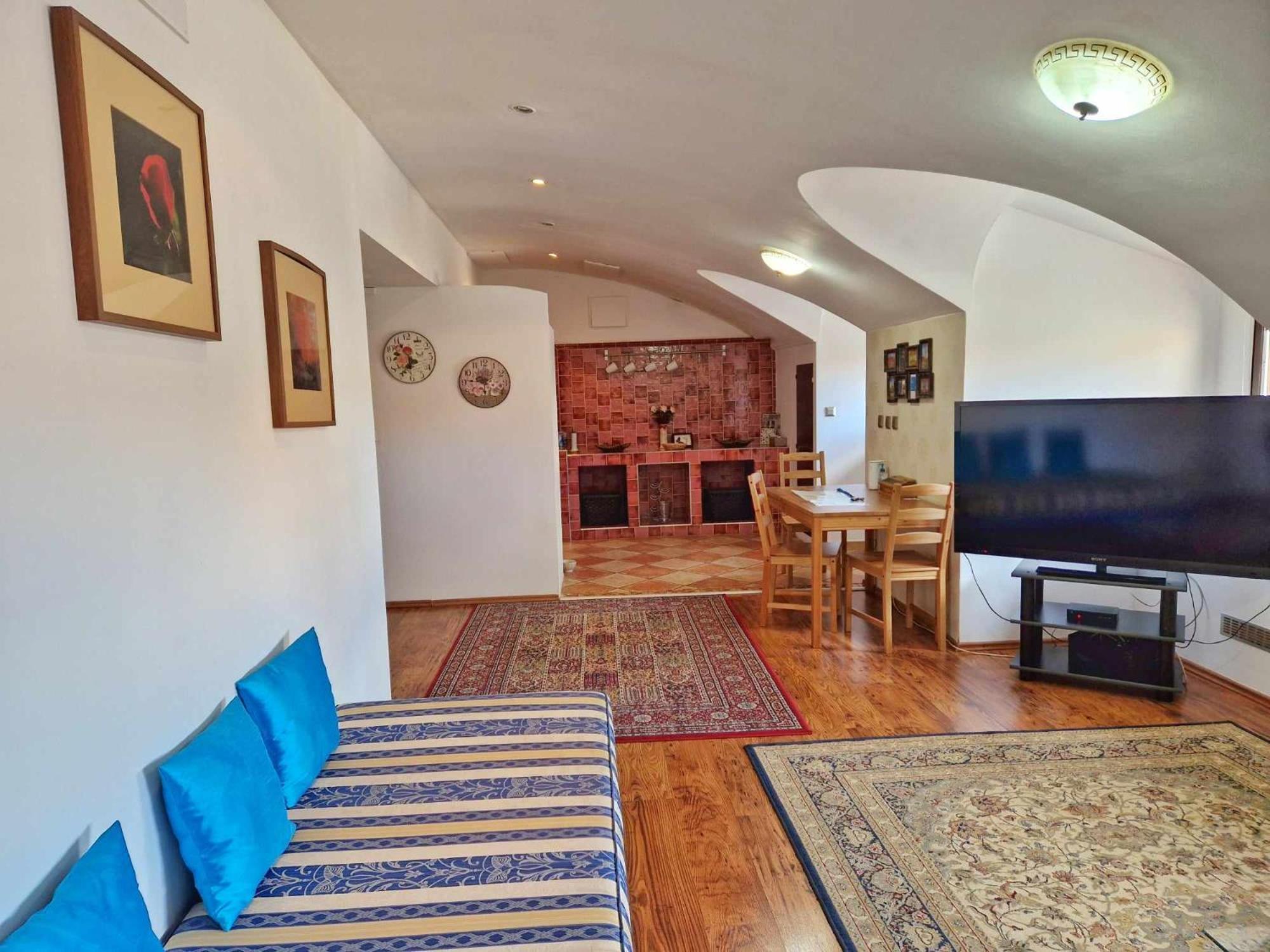 Studio Karluv Most Apartment