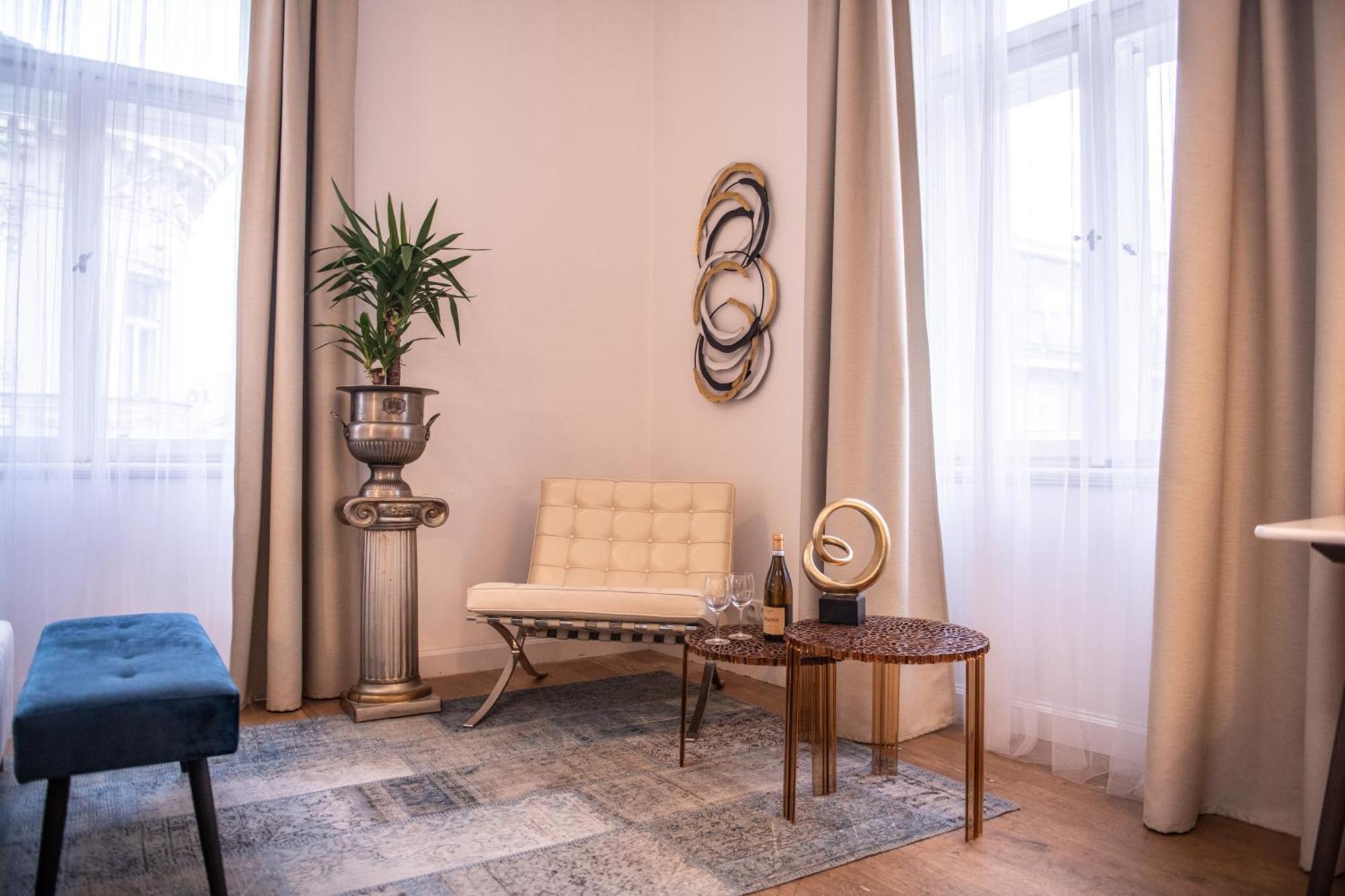 Apartment Modern Downtown - Renovated, On Ideal Location Prague