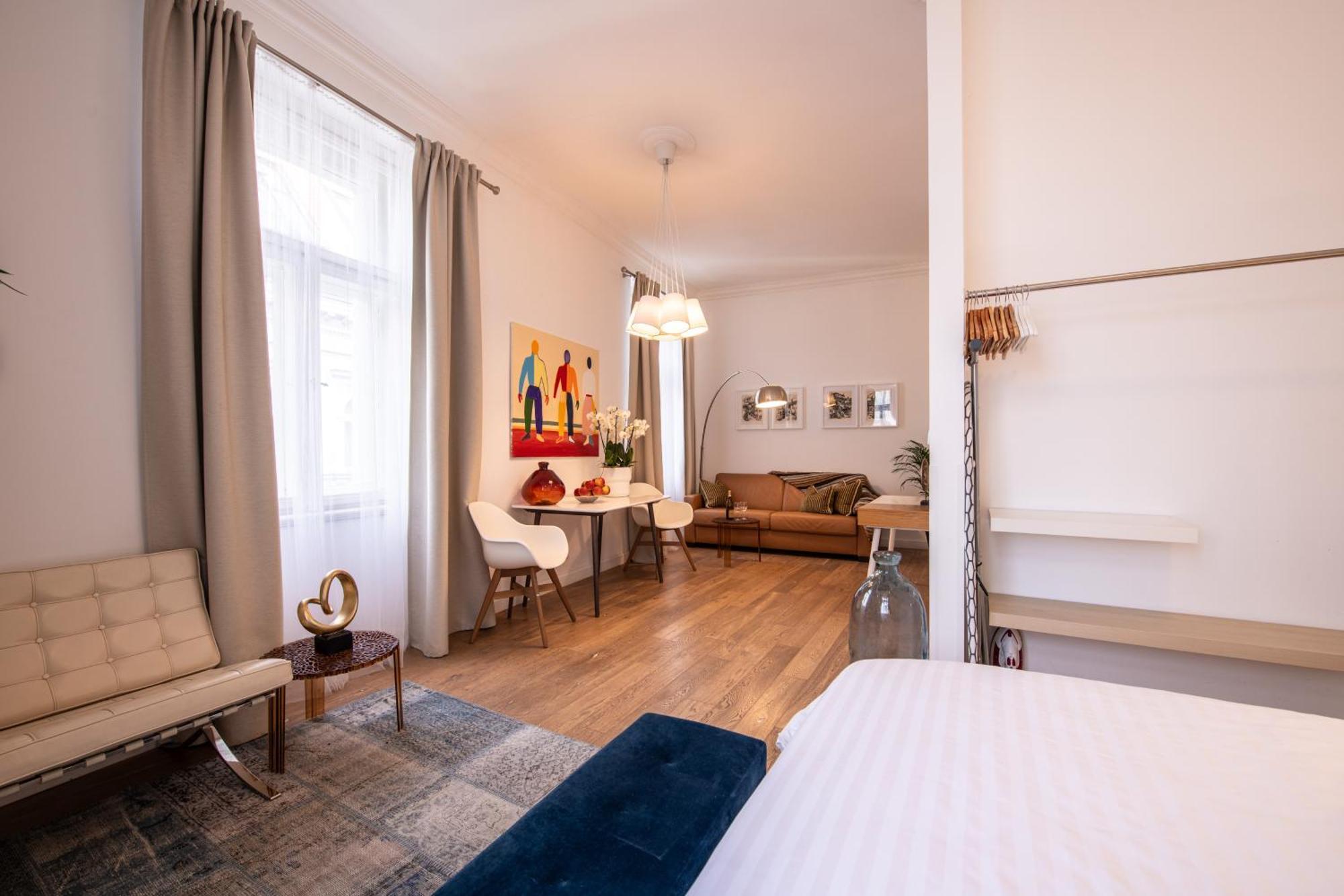 Modern Downtown - Renovated, On Ideal Location * Prague