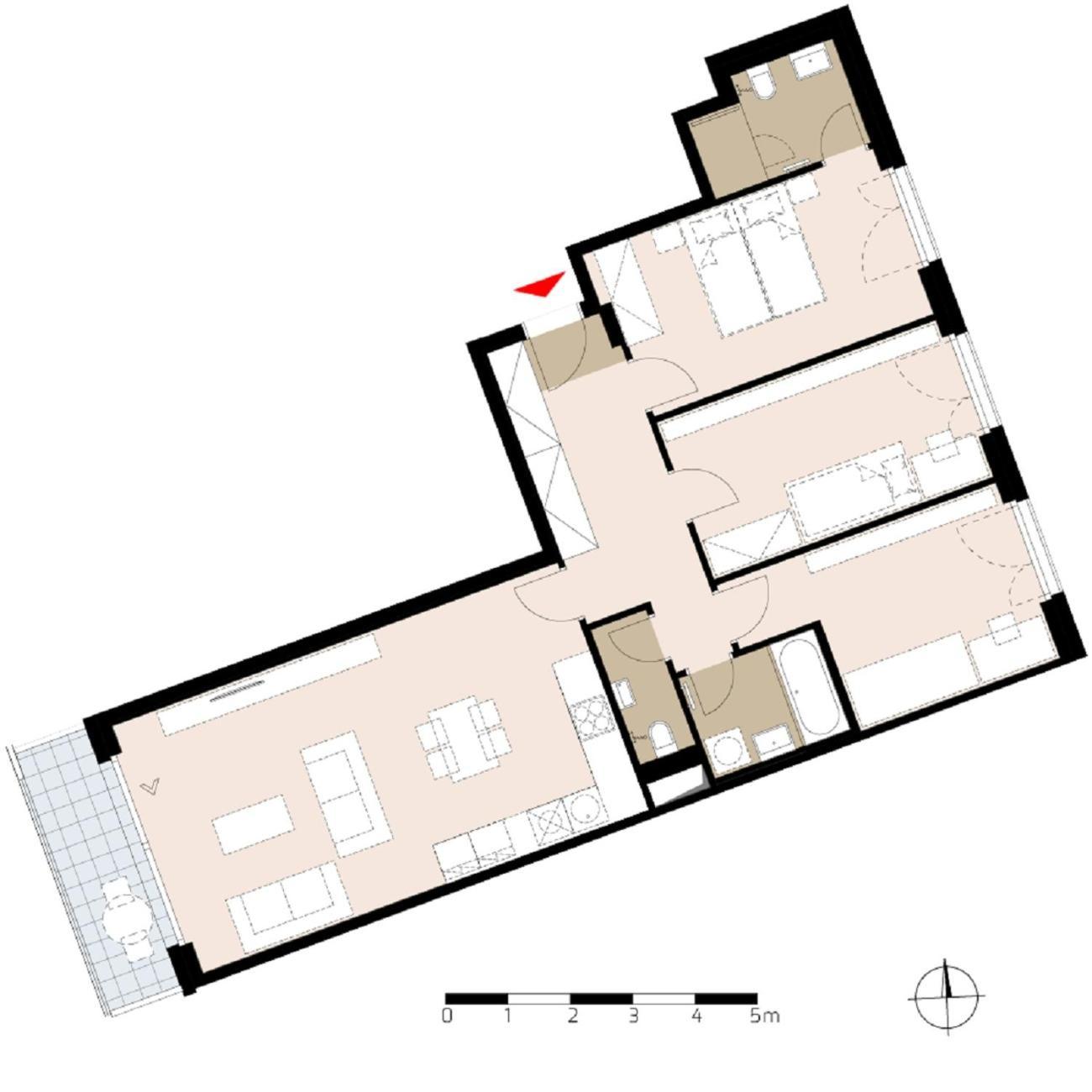4 Room, 2 Bath, Parking Apartment *