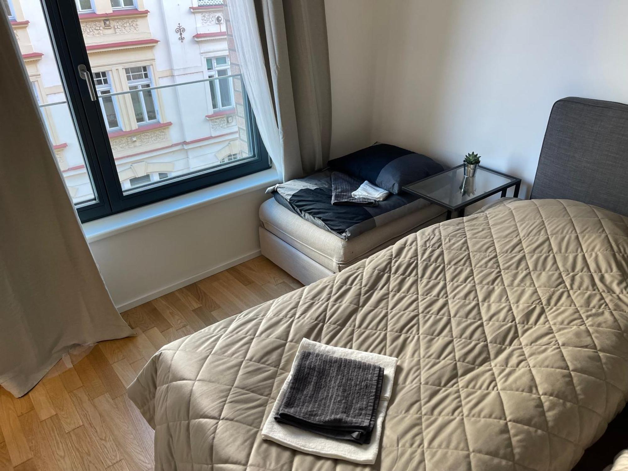Lejlighed 4 Room, 2 Bath, Parking *