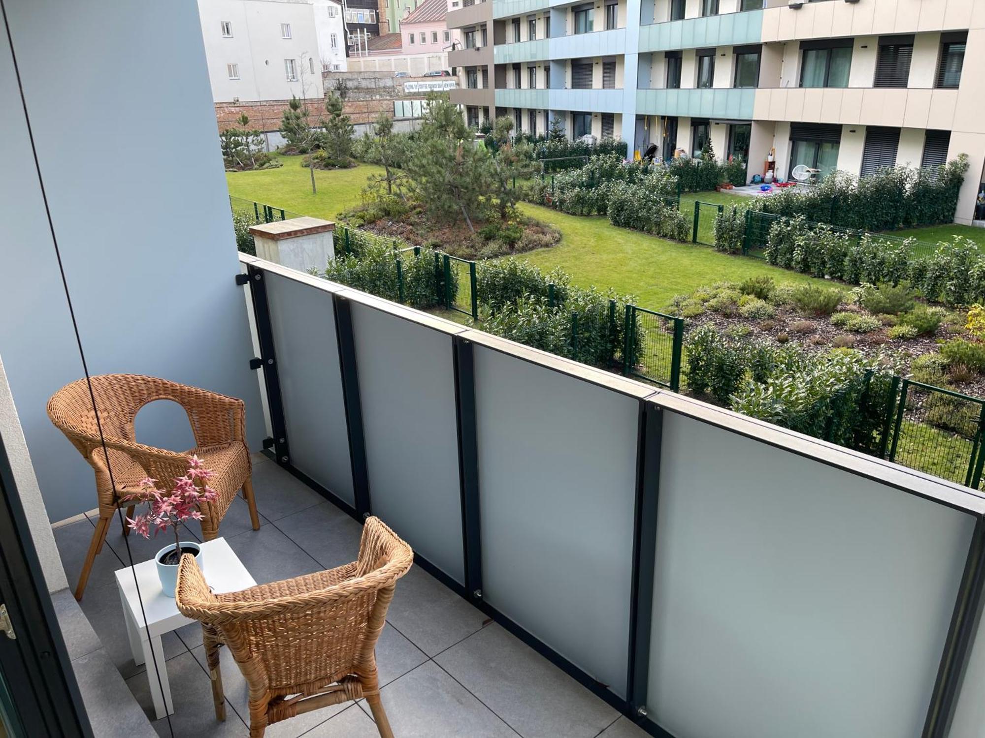 Lejlighed 4 Room, 2 Bath, Parking Prag