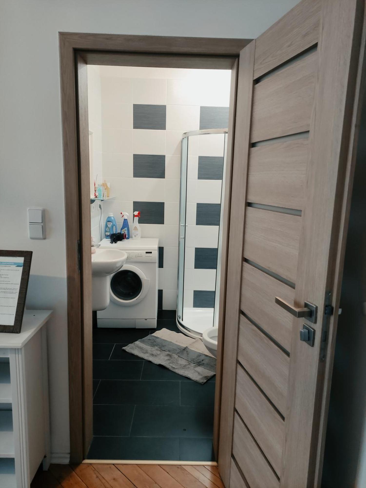 Apartment Gallys