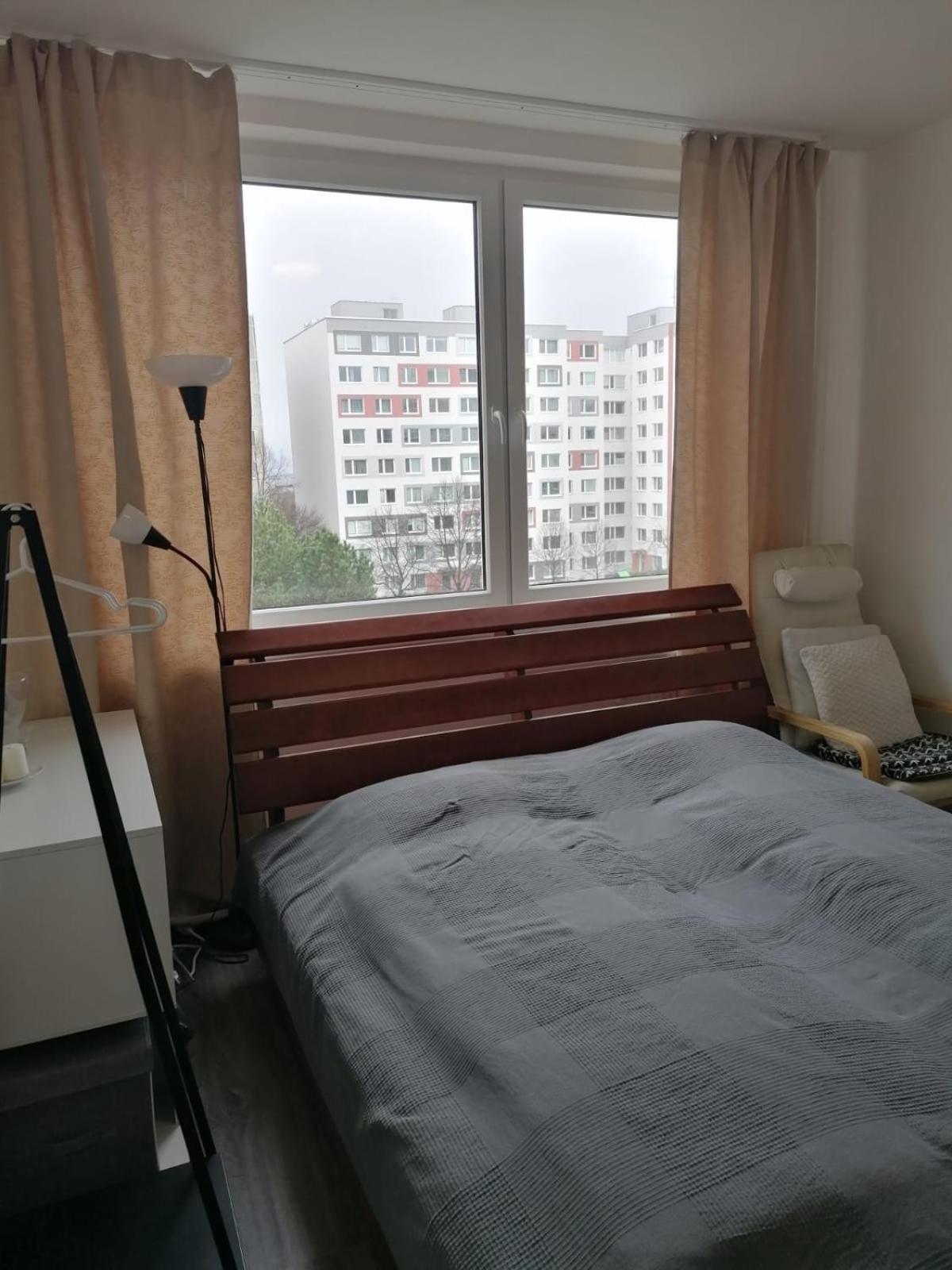 Prague, Lovely In Shared Flat. Privatunterkunft *