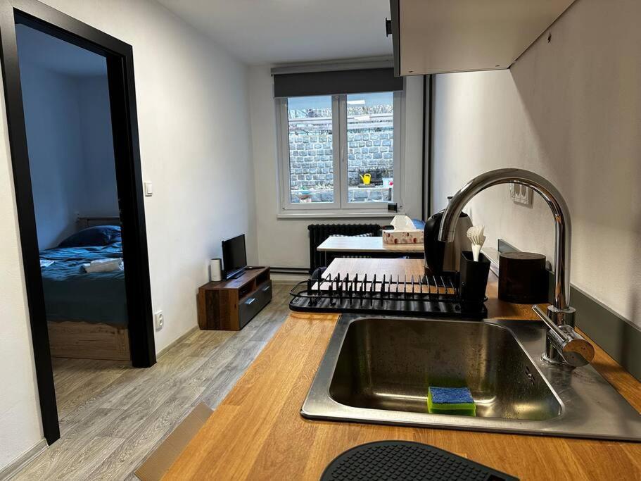 V Rezidencni Ctvrti Prahy 6 Apartment