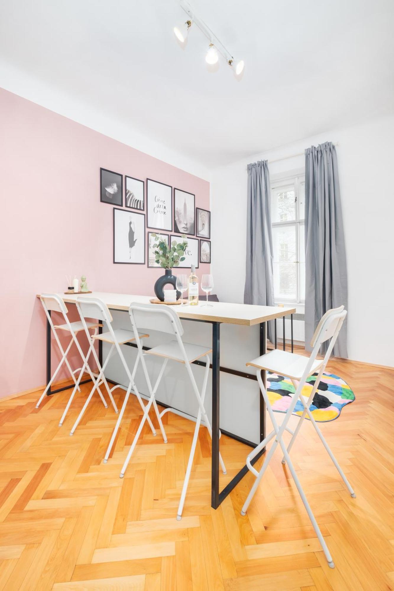 Apartmán Days - Modern Apts - Fast Wifi - Netflix - 7 Min Wenceslas Sq *