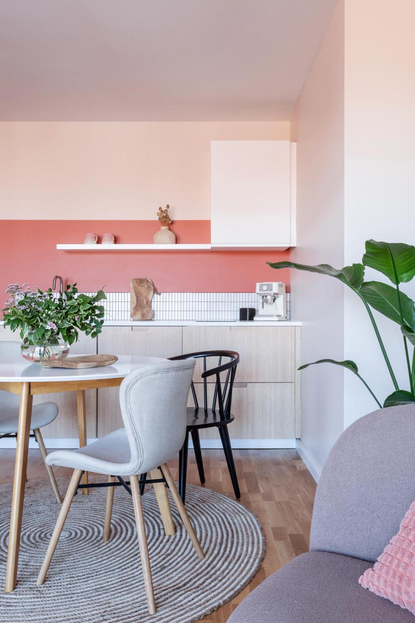 Turnkey I Letna Park Apartment