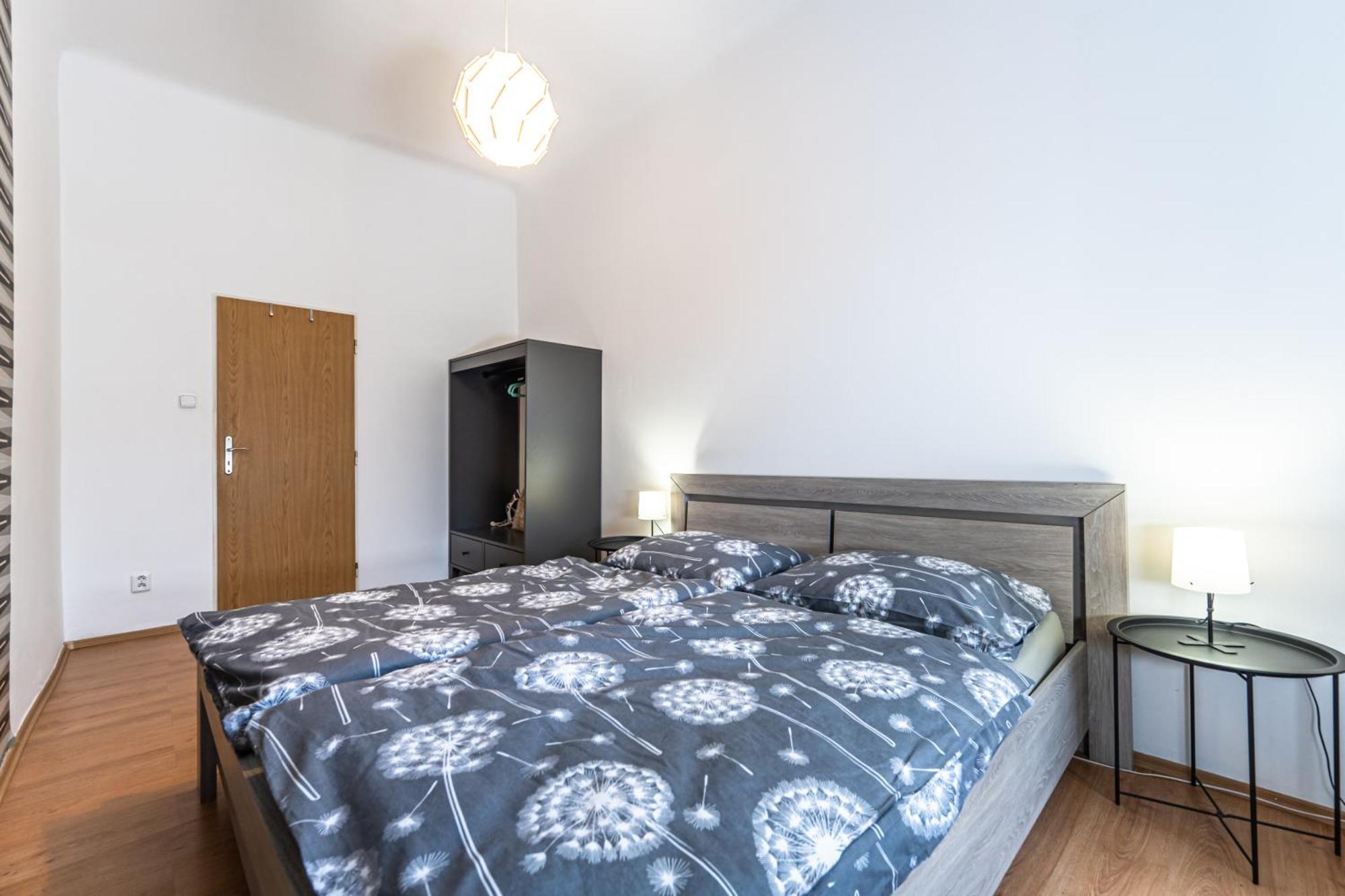 Wenceslas Square 2 Bedroom