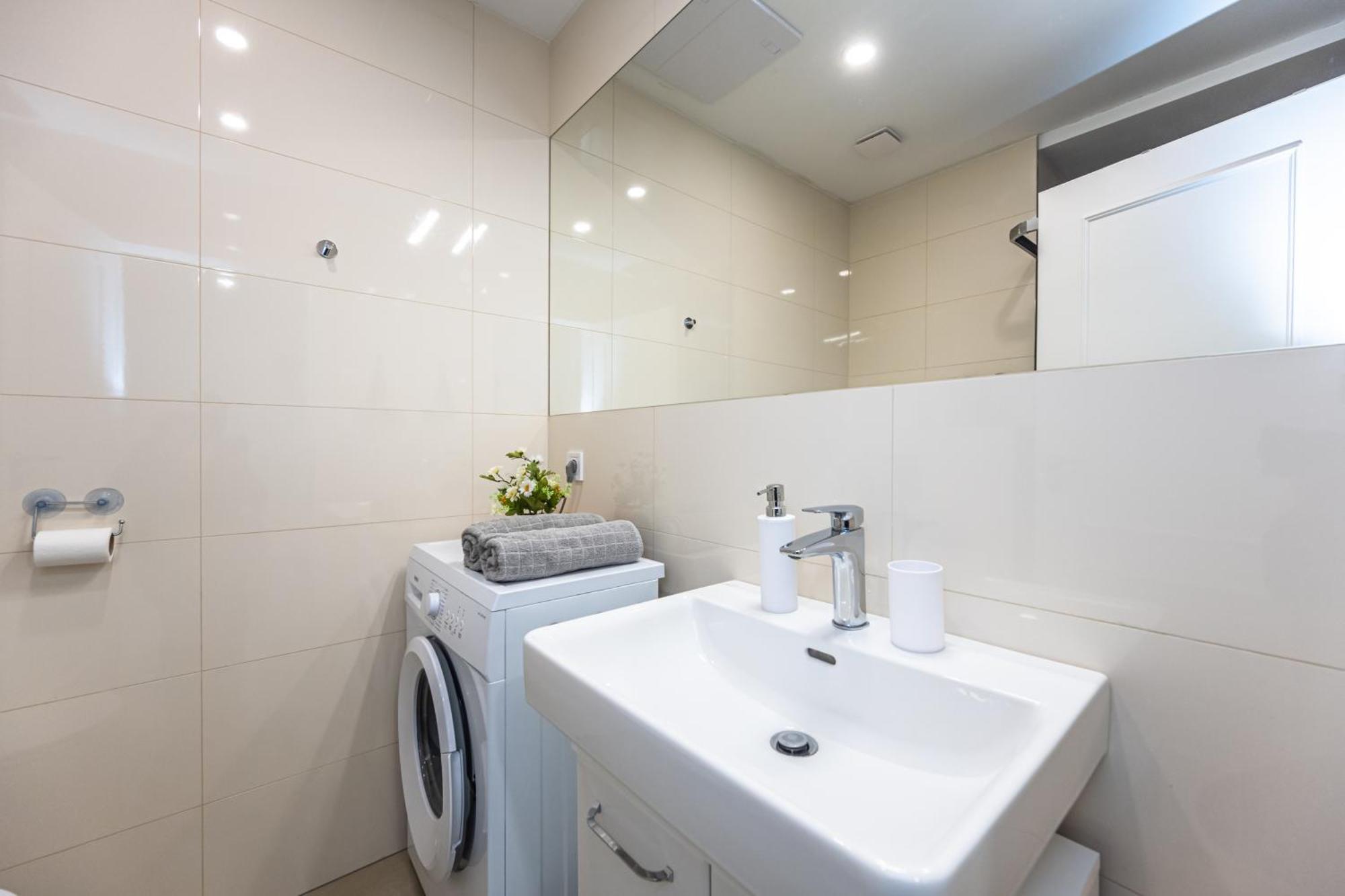 Stylish At Wenceslas Square Apartment Prag