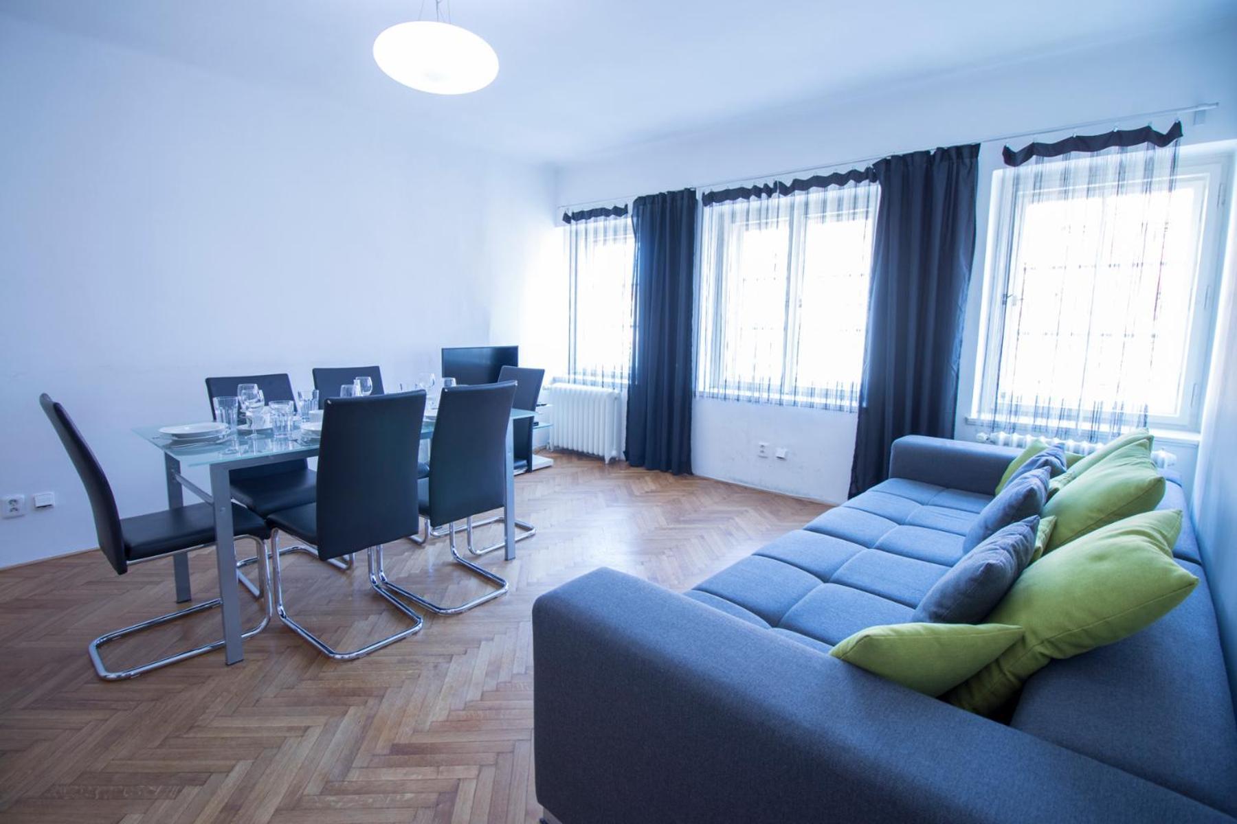 Old Town Square 27 Apartment