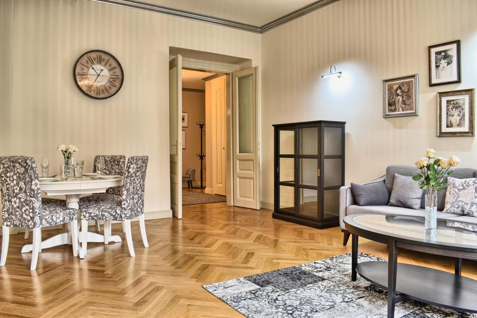 Milosrdnych Lägenhet Prag