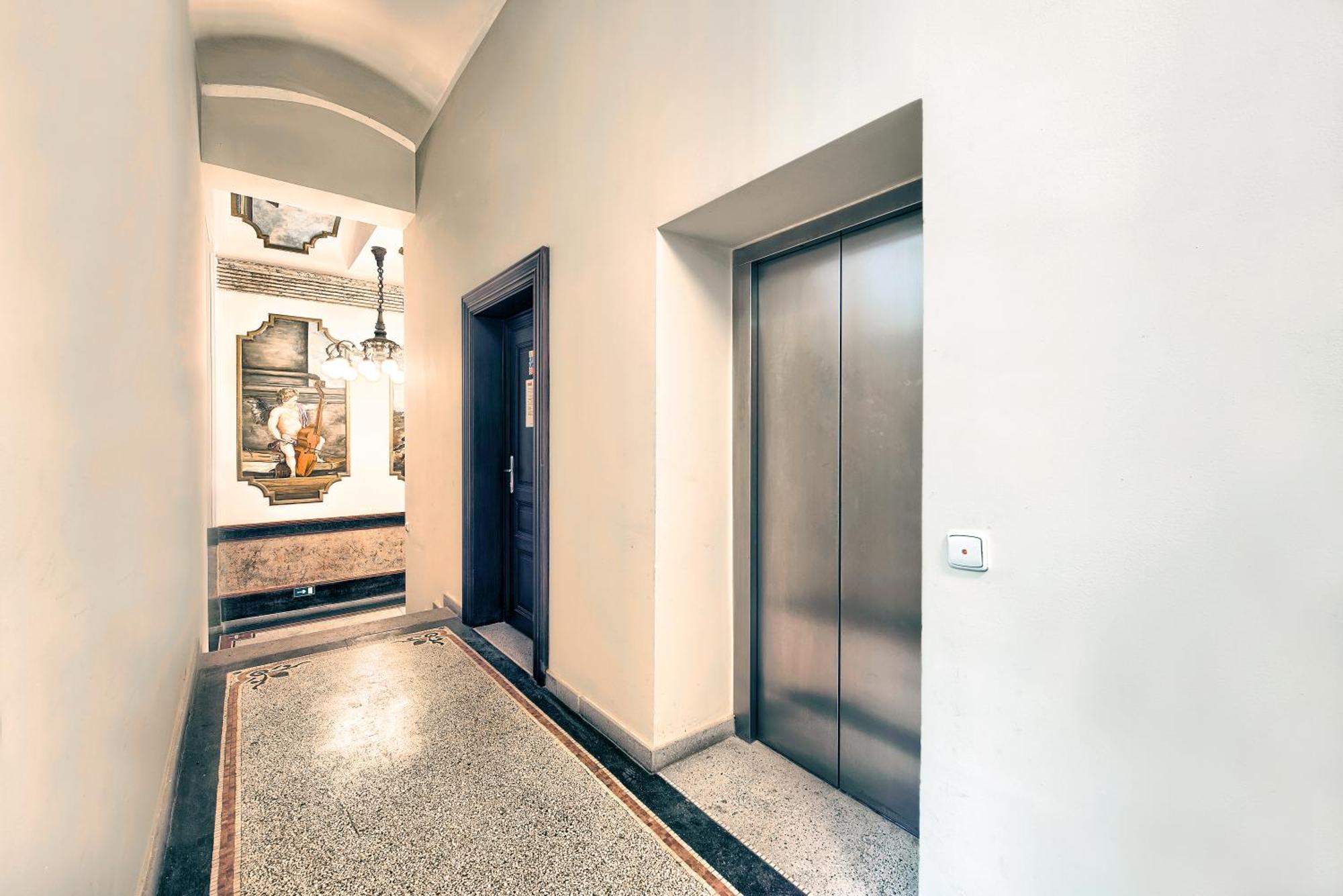 Milosrdnych Apartmán *