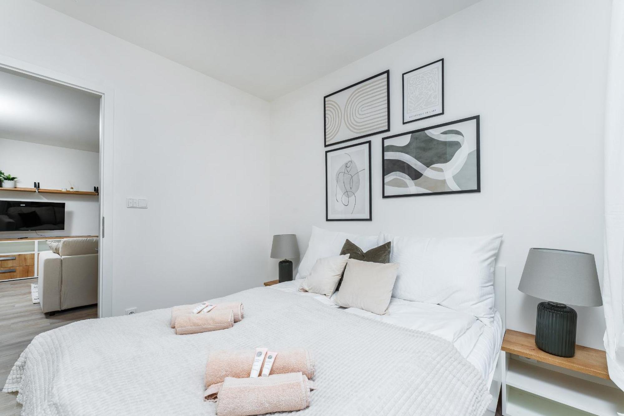 Mymozart By Rentero Aparthotel