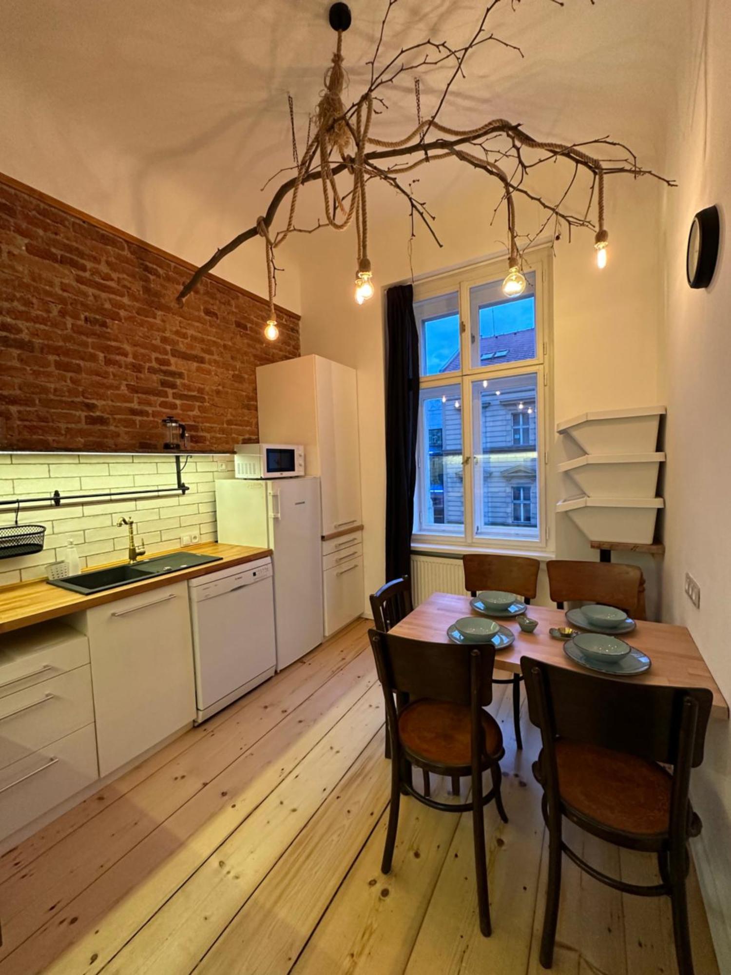 Cozy New Loft