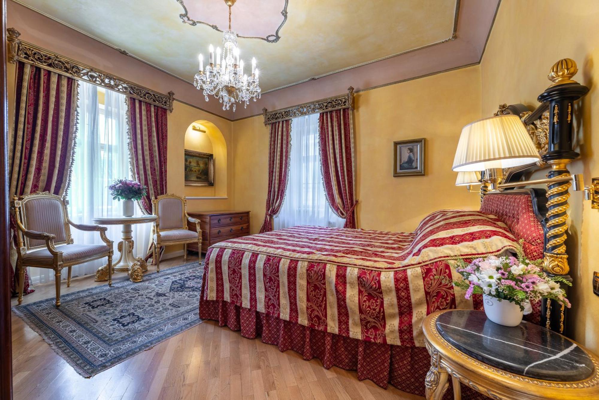 Nosticova Aparthotel *