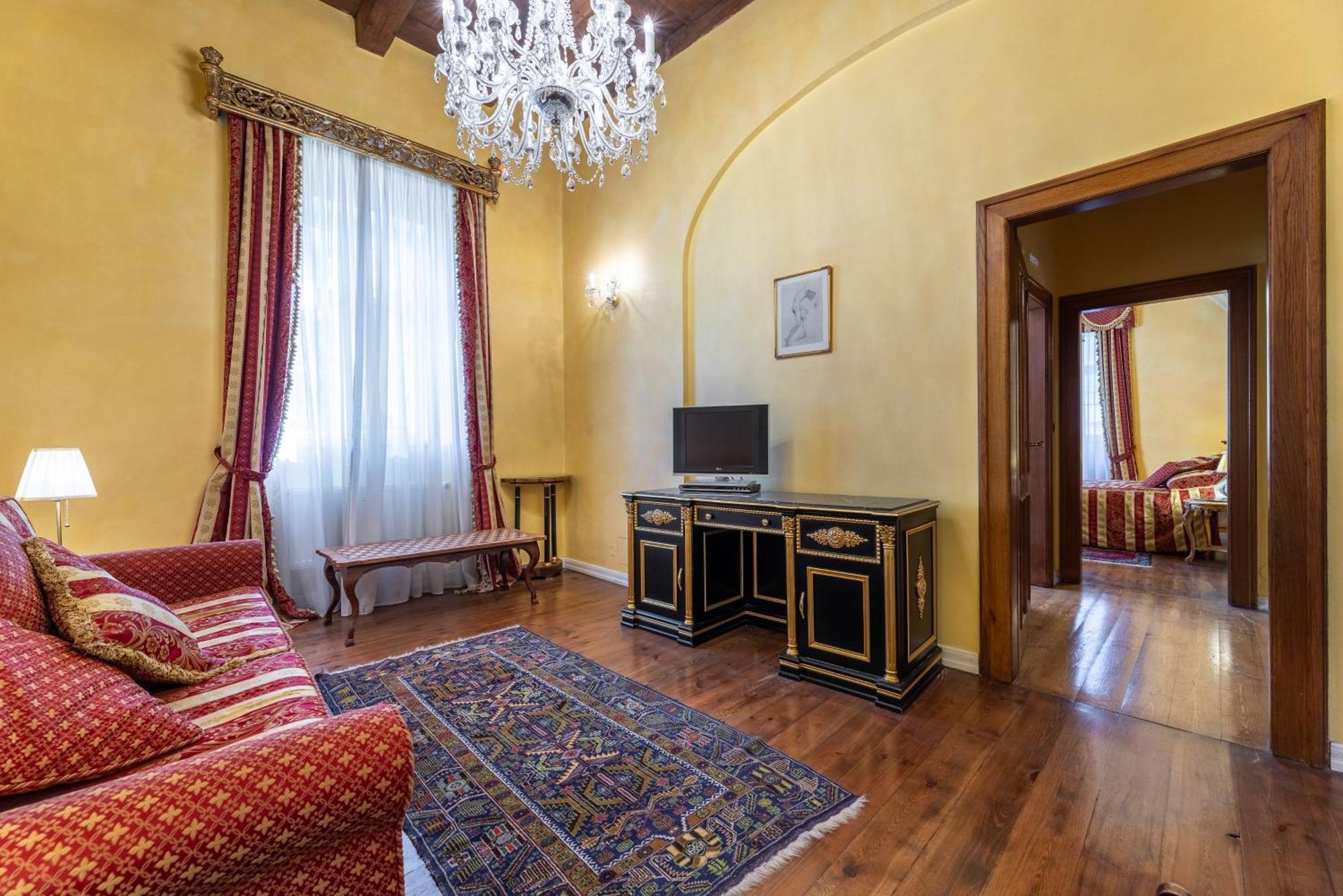 Nosticova Aparthotel *