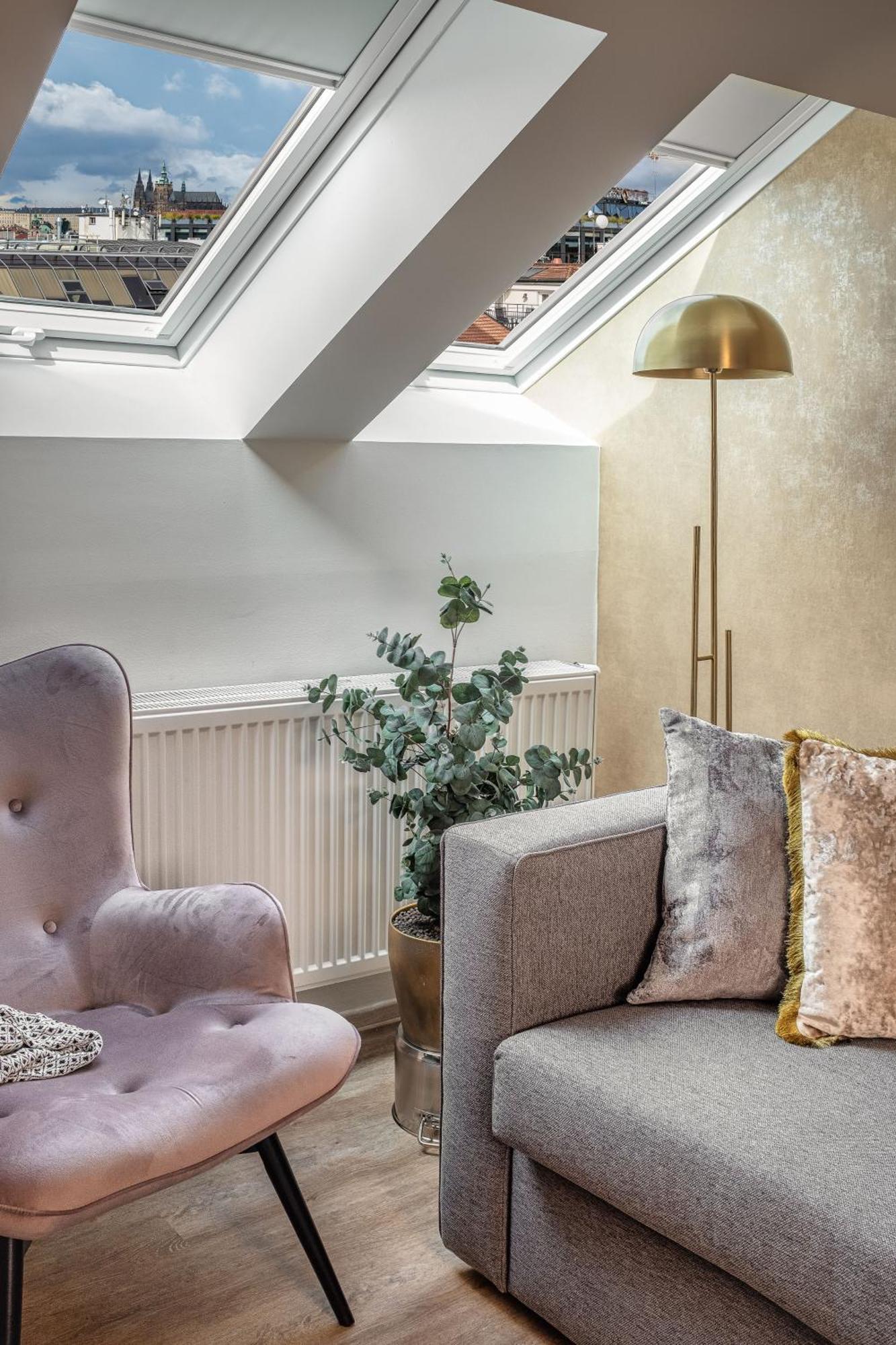 Apartment Theatre 9 By Adrez