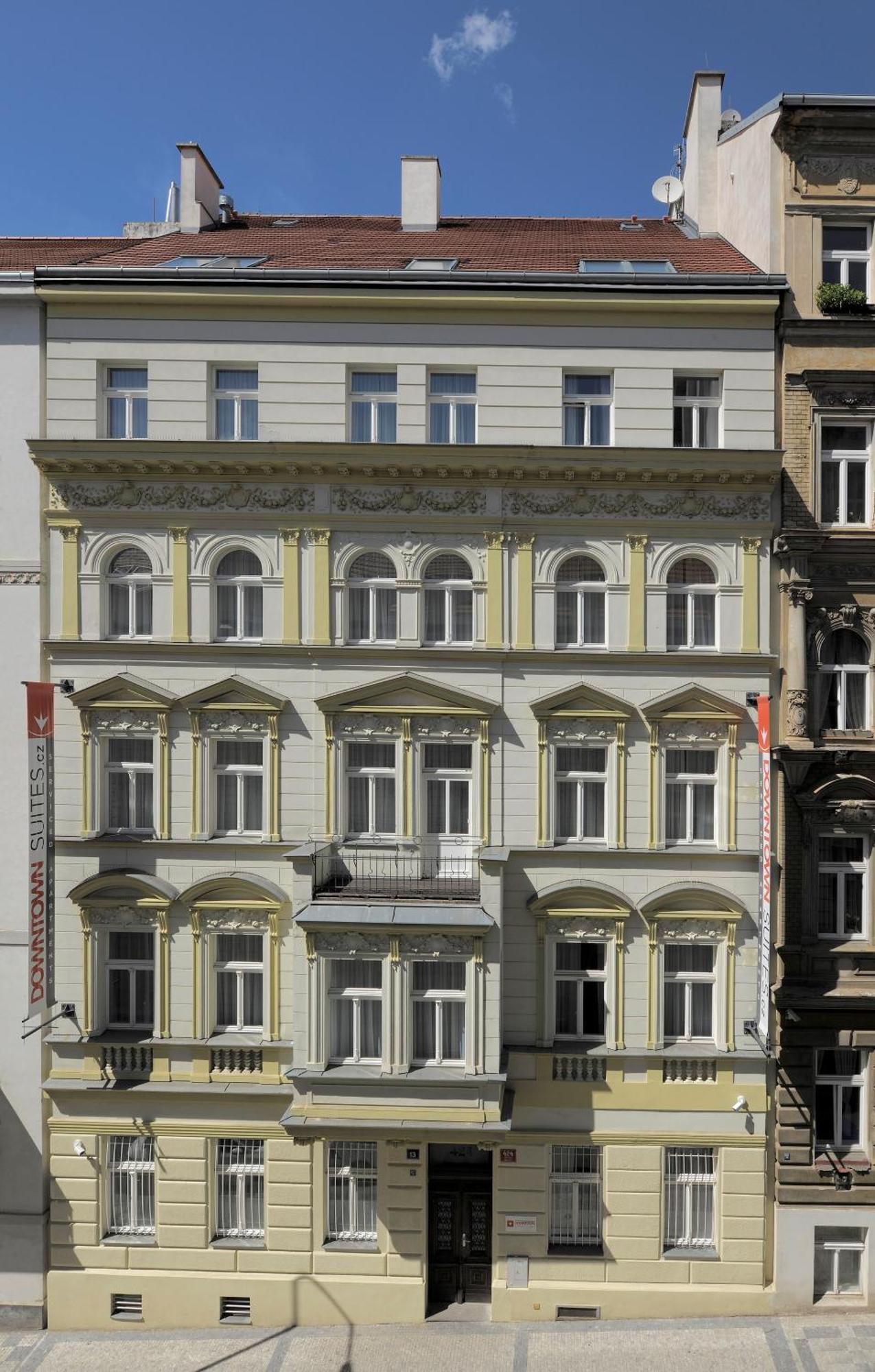 Downtown Kodanska 4*