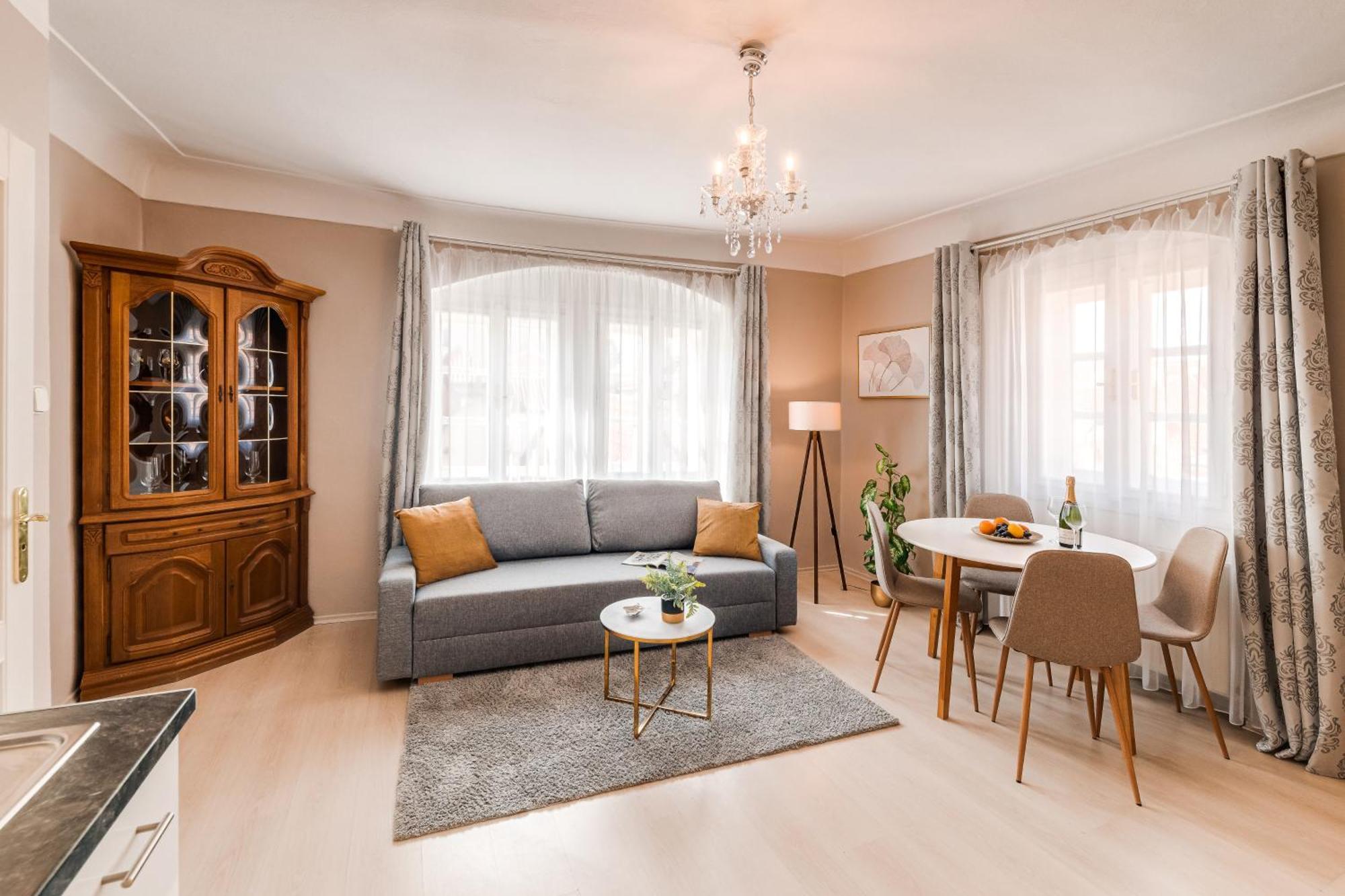 King's Road Aparthotel