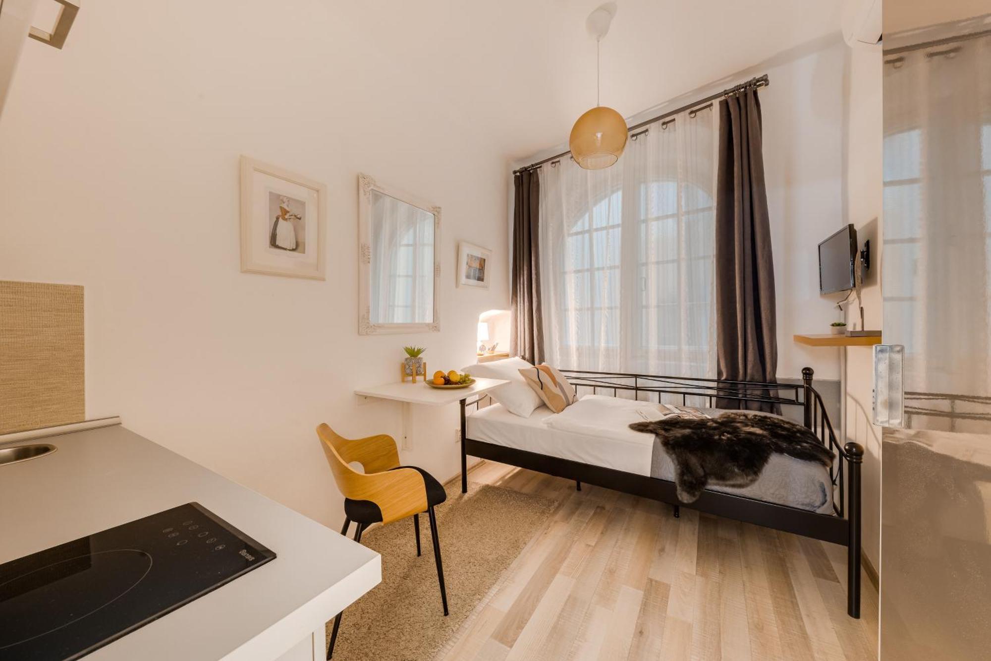 King's Road Aparthotel *