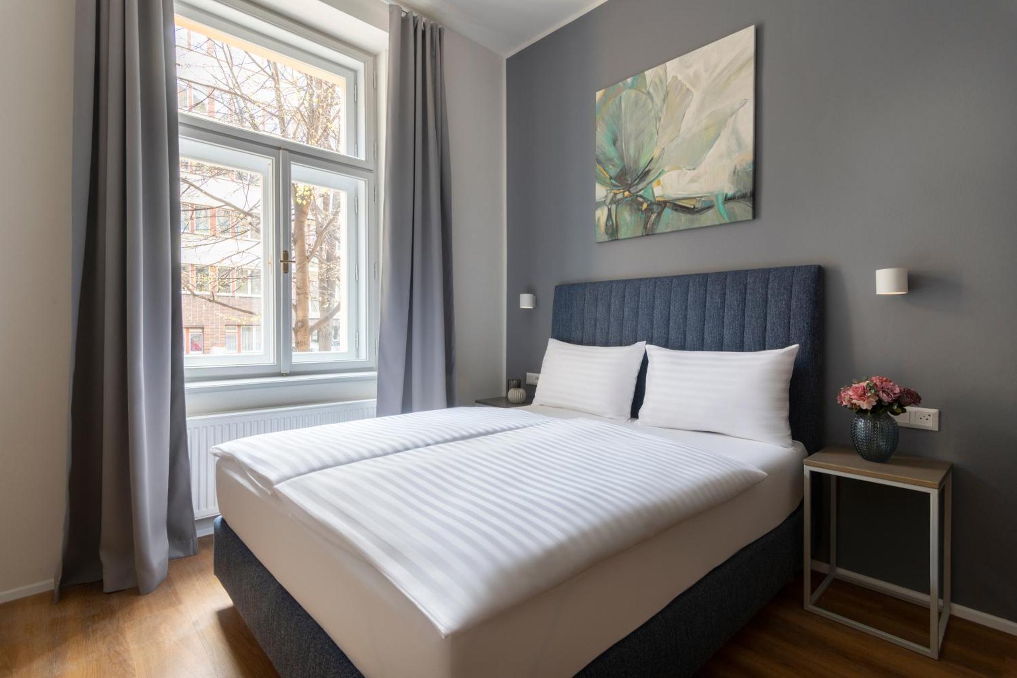 Aparthotel Hidden Art Boutique By Dwellfort 4*