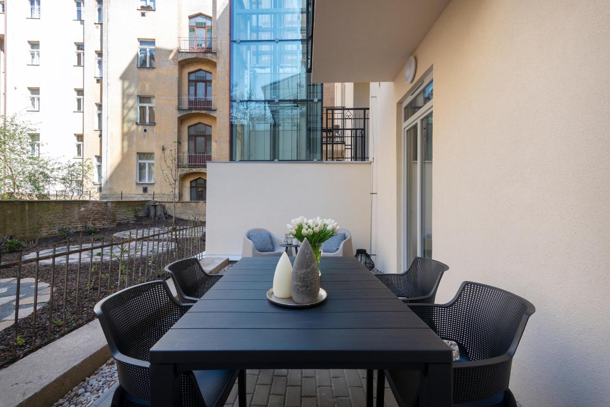 Aparthotel Hidden Art Boutique By Dwellfort Prag