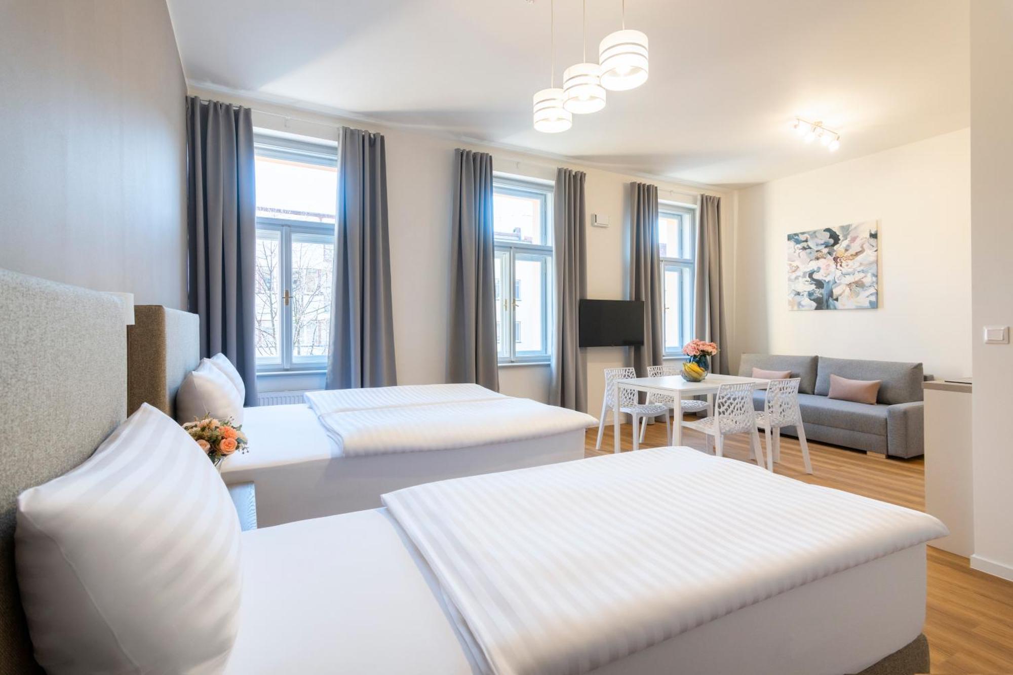 Aparthotel Hidden Art Boutique By Dwellfort 4*