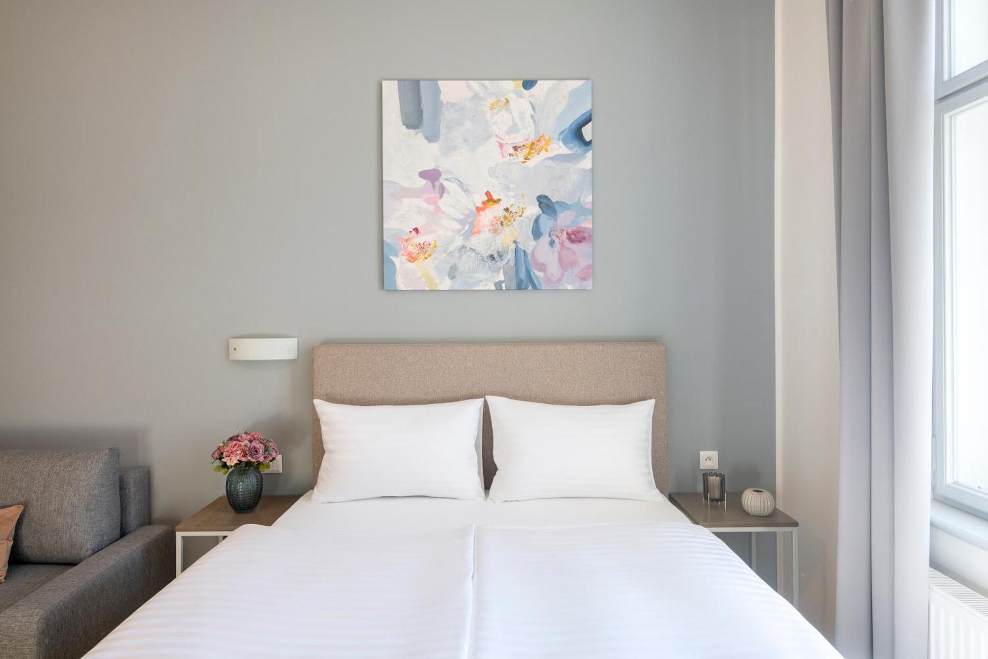 Hidden Art Boutique By Dwellfort Aparthotel 4*