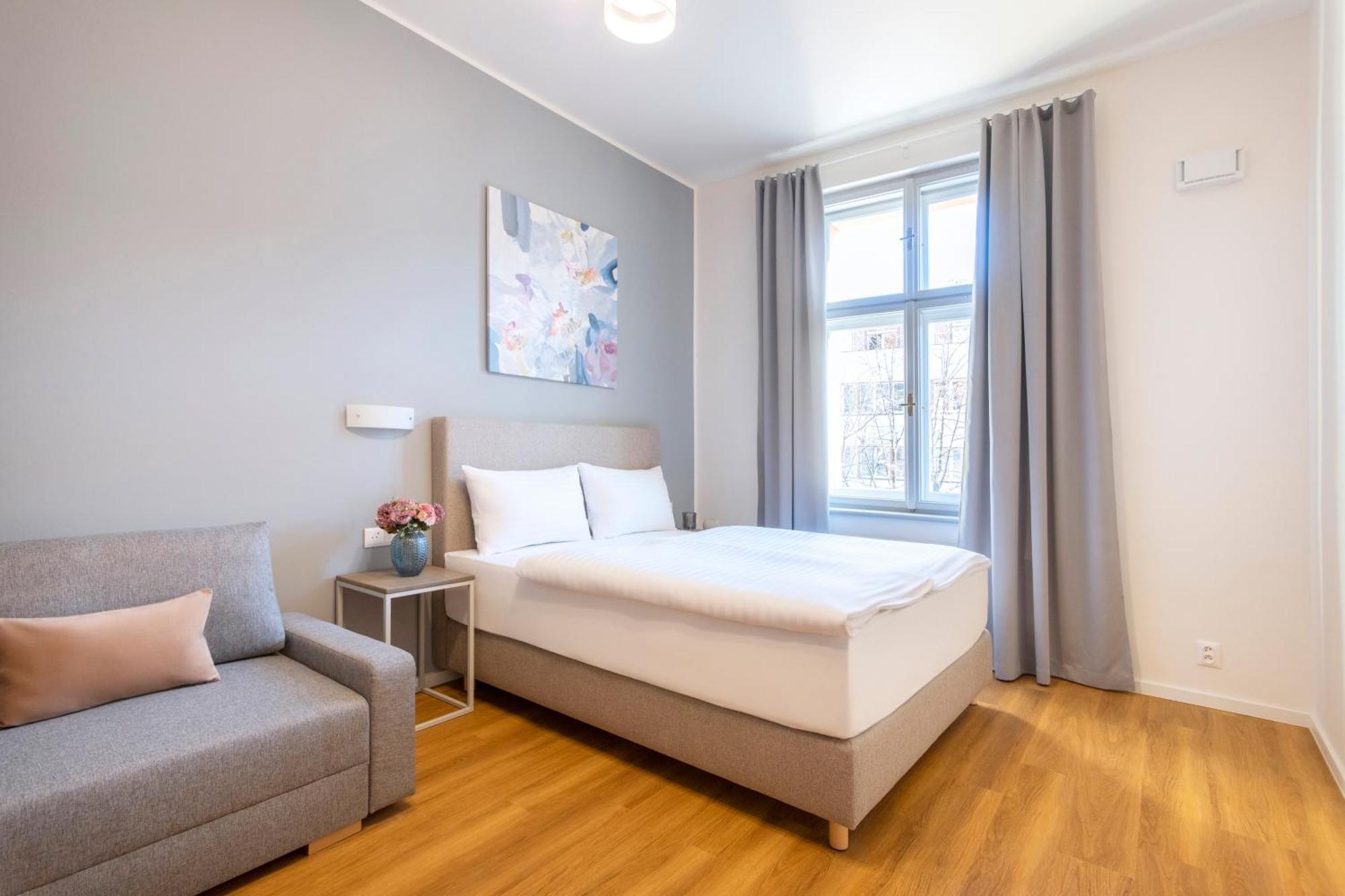 Aparthotel Hidden Art Boutique By Dwellfort 4*