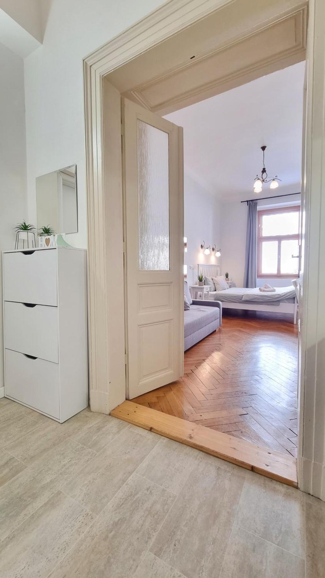 Finnem Florenc Apartment *