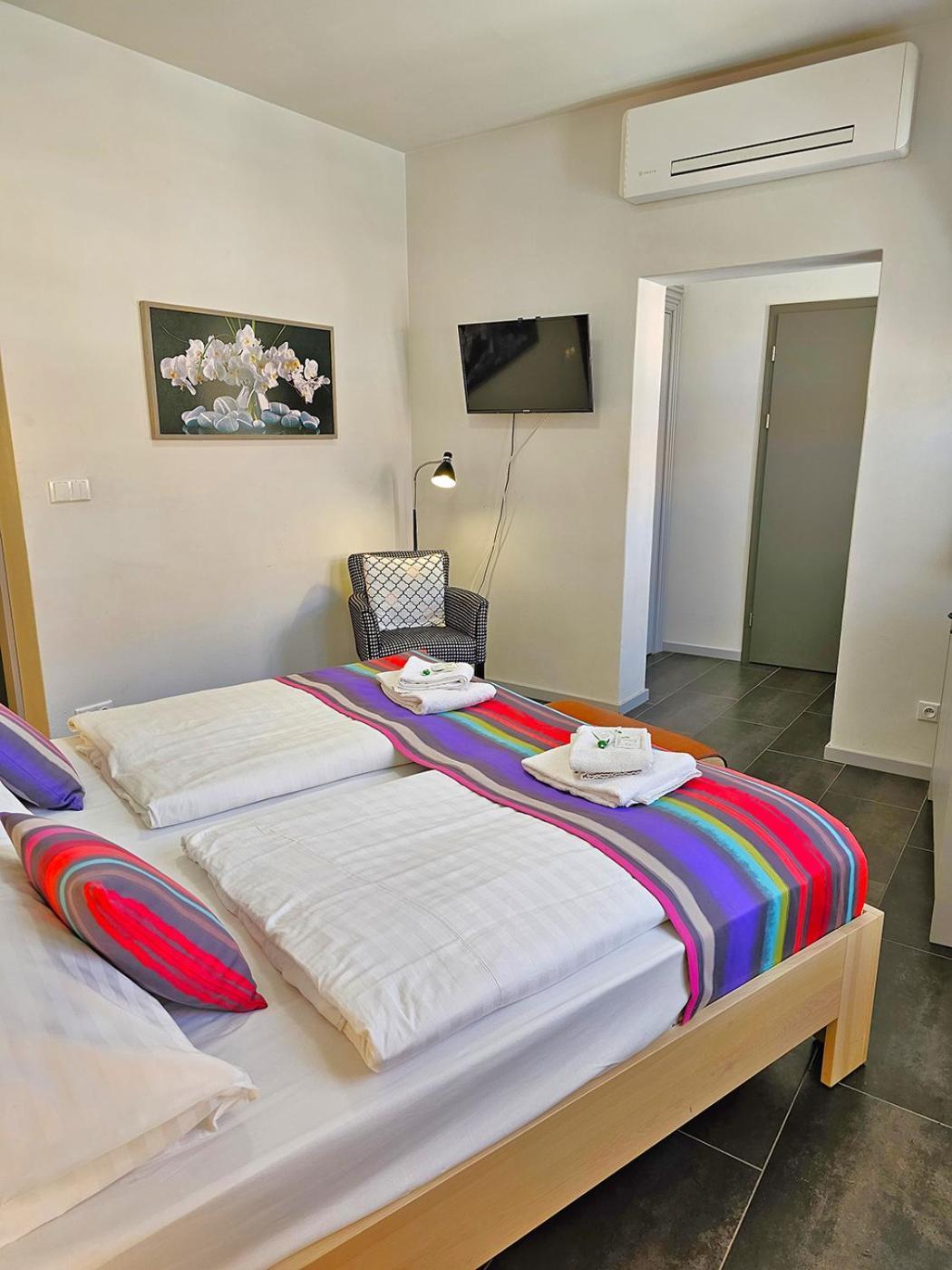 Aparthotel Historic Centre