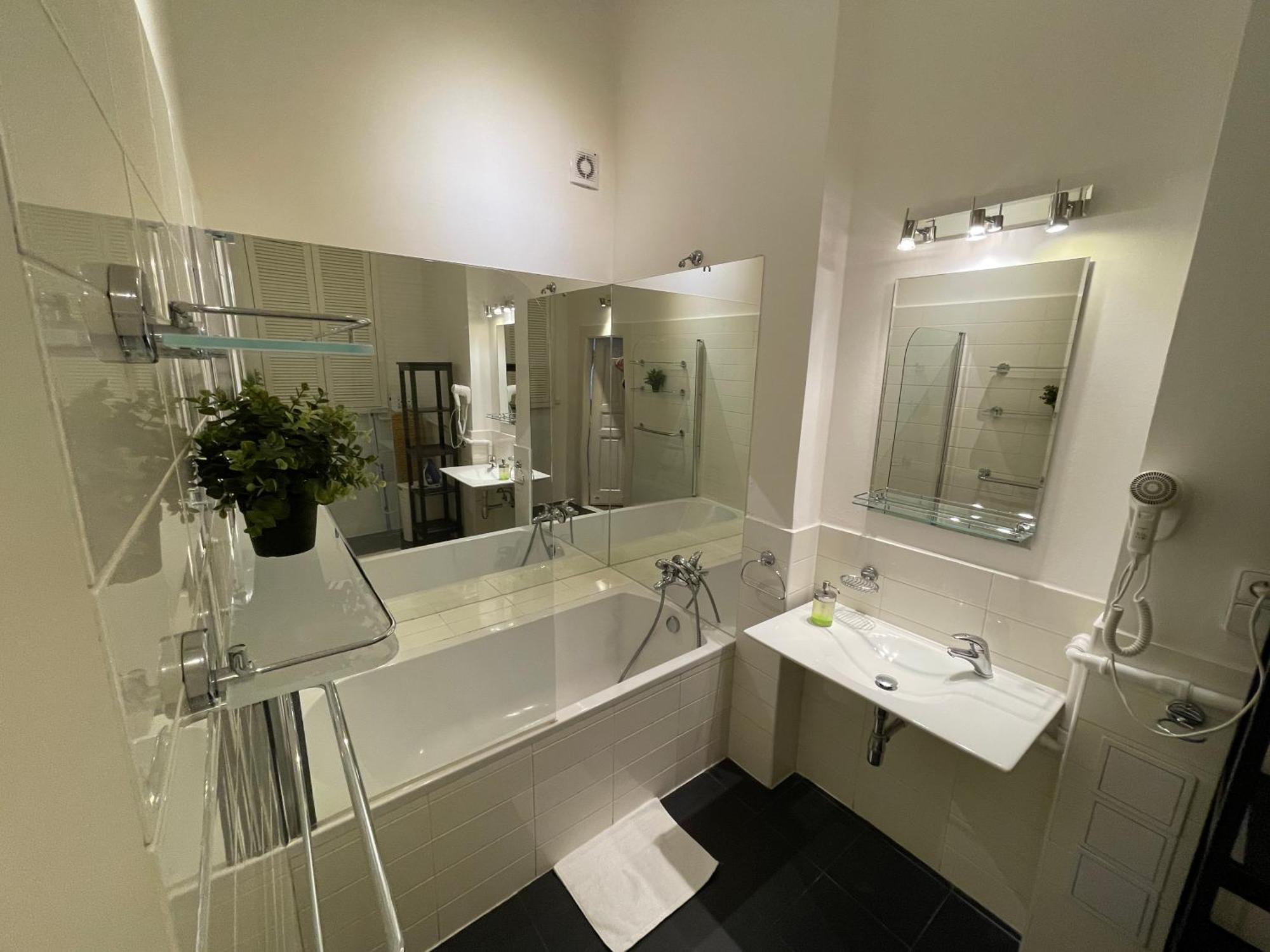 Lejlighedshotel Charles Bridge Premium 4*