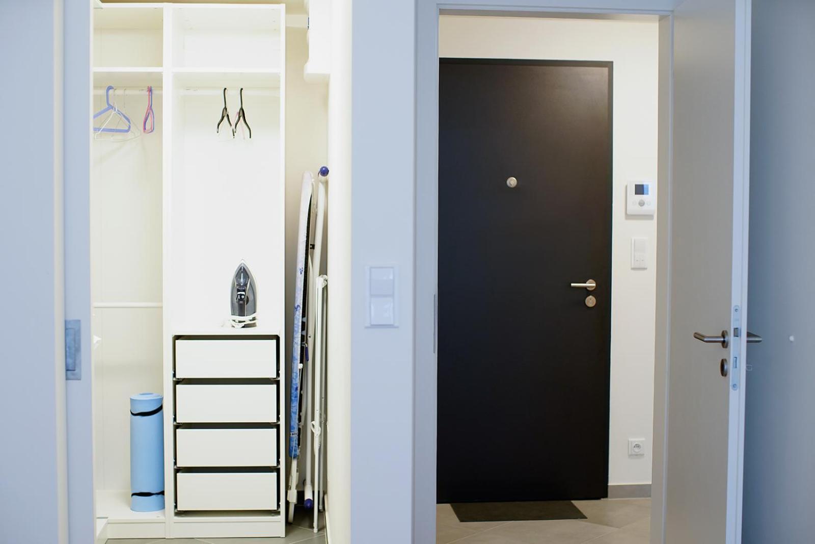 Holesovice Delight: Modern Comfort With A Twist In 7
