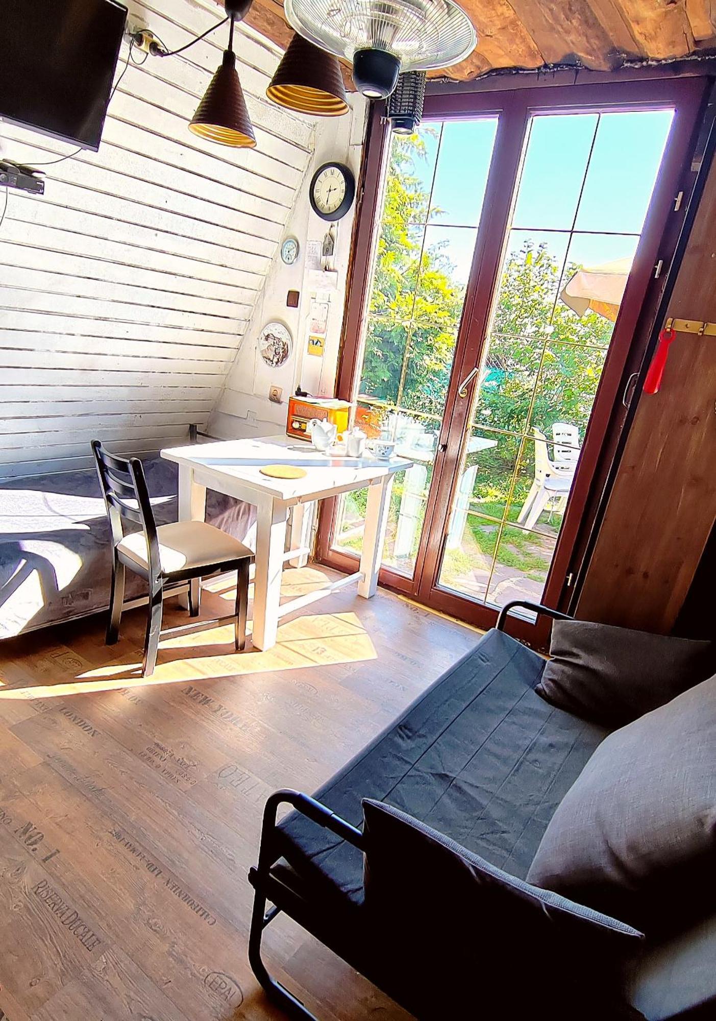 Tiny Garden House Alpehytte Prag