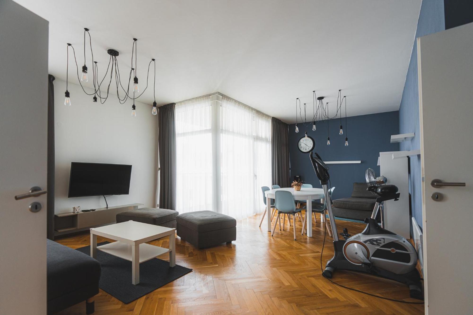 Veleslavin Apartment *