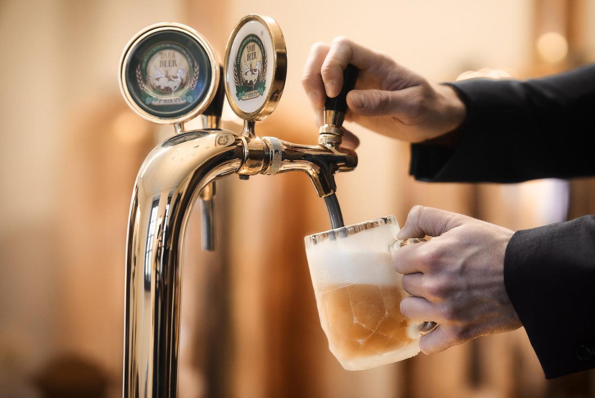 Beerland Chateaux - U Zlate Hrusky / At Golden Pear *