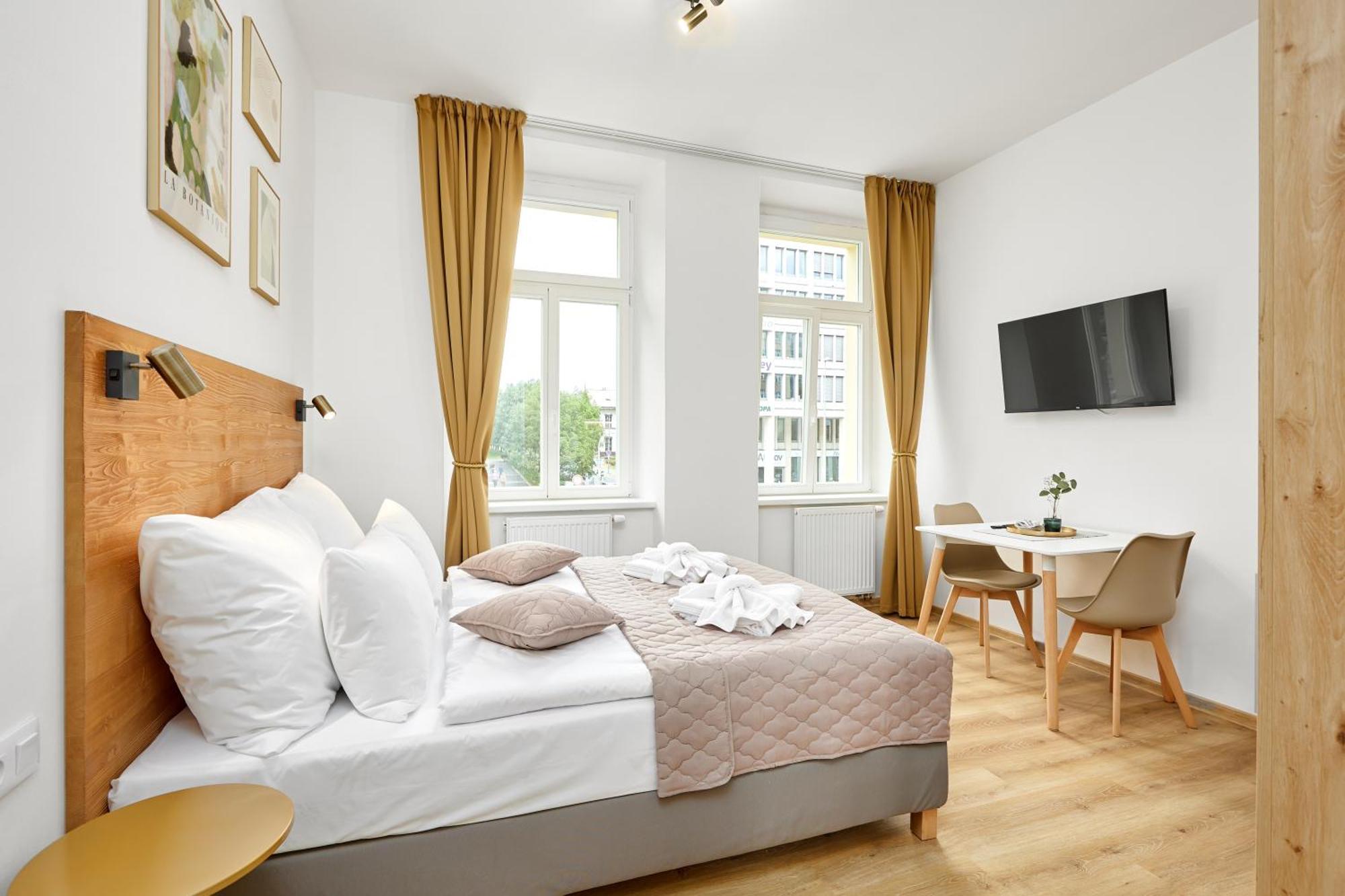 44 Aparthotel 4*