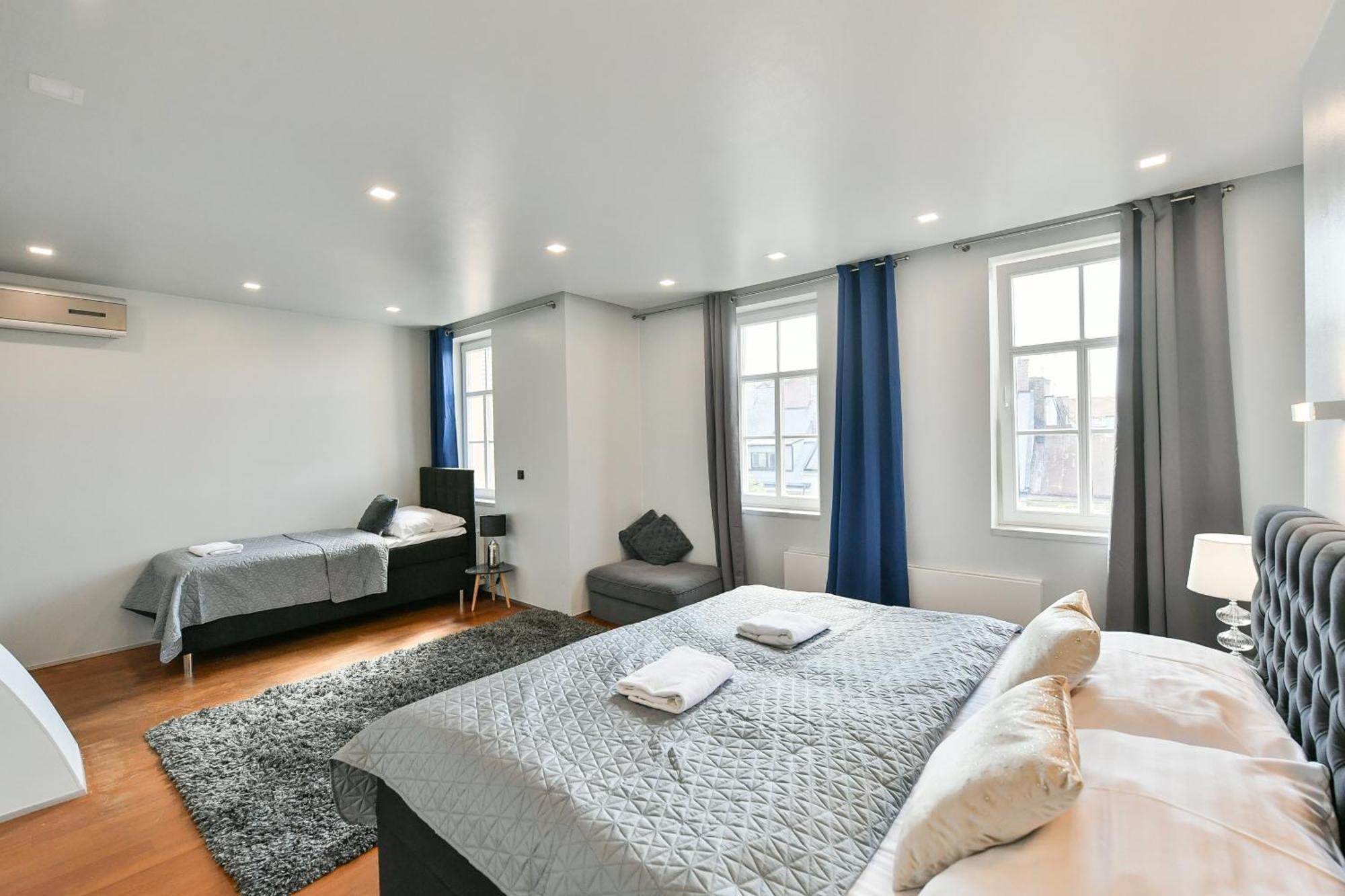 Luxury Duplex With Terrace Lejlighed