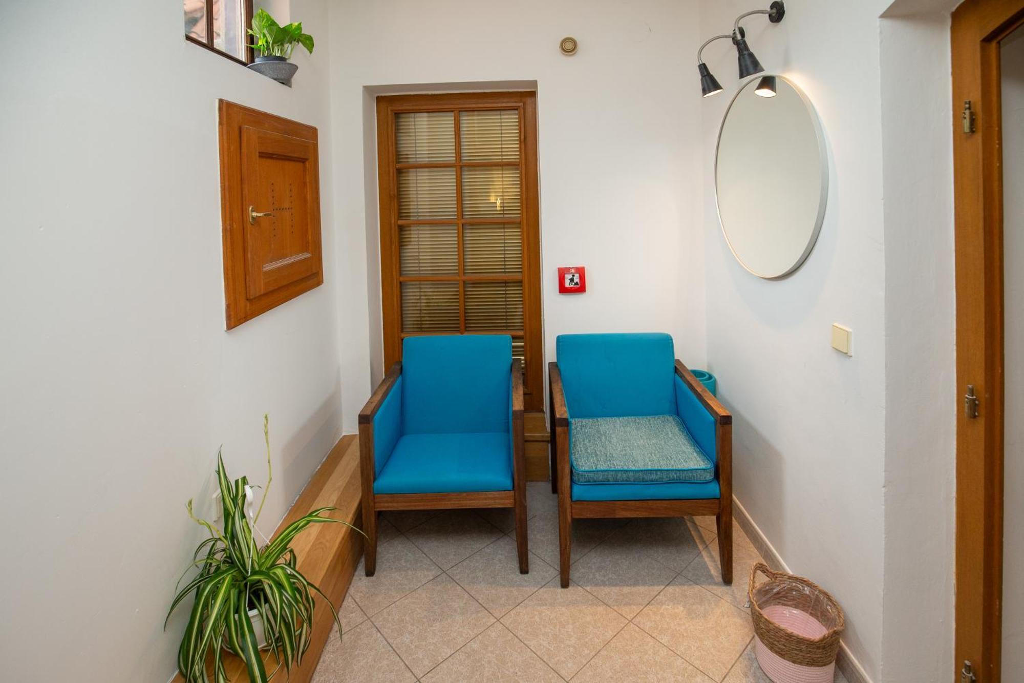 Hostel Women's Only - Female Only