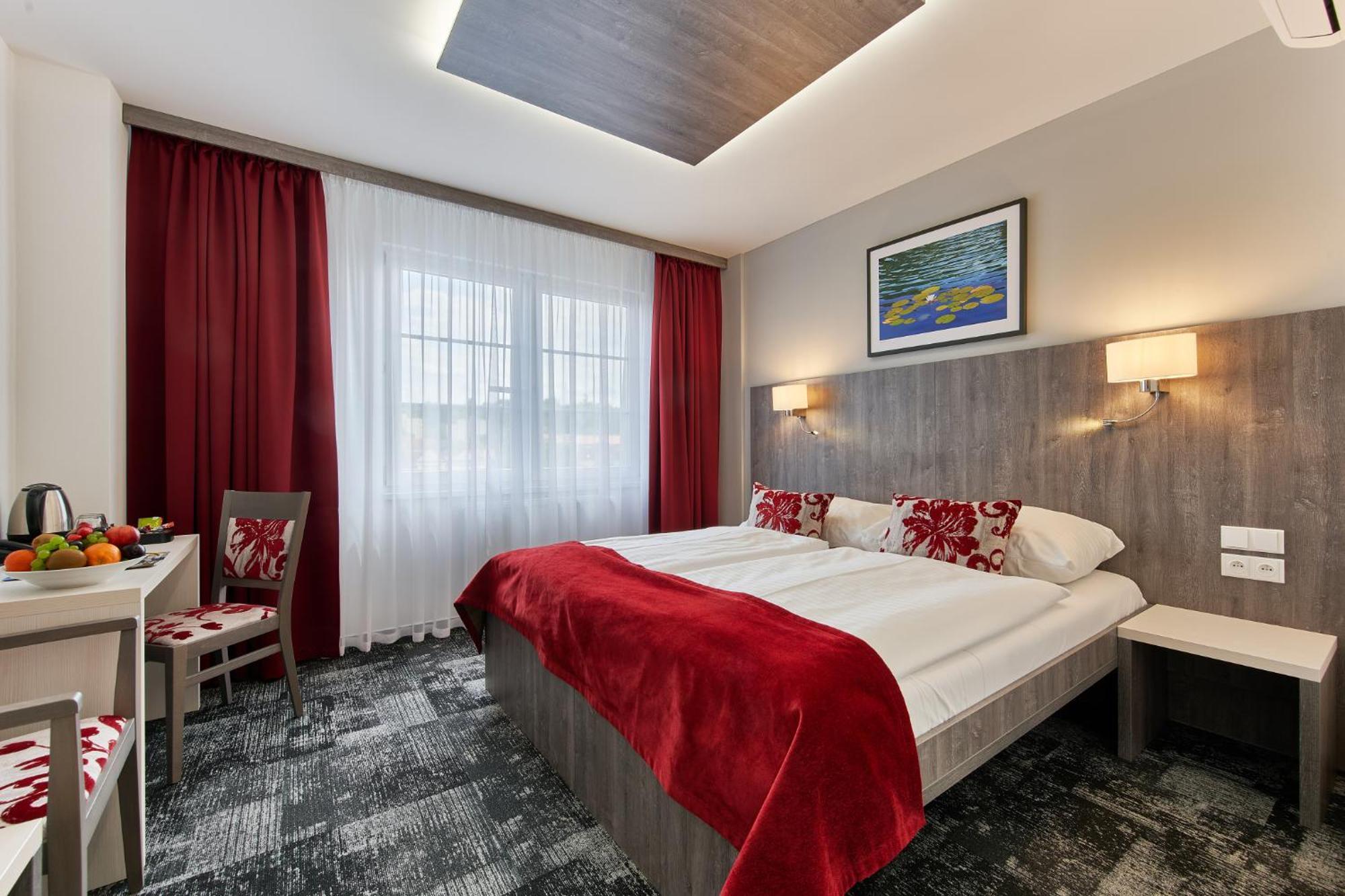 Wellness Step - Czech Leading 4* Prag