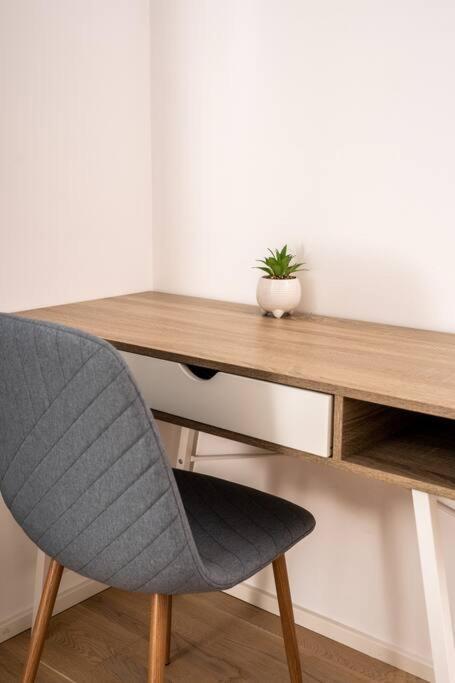 Apartmán Free Parking- Newly Built *