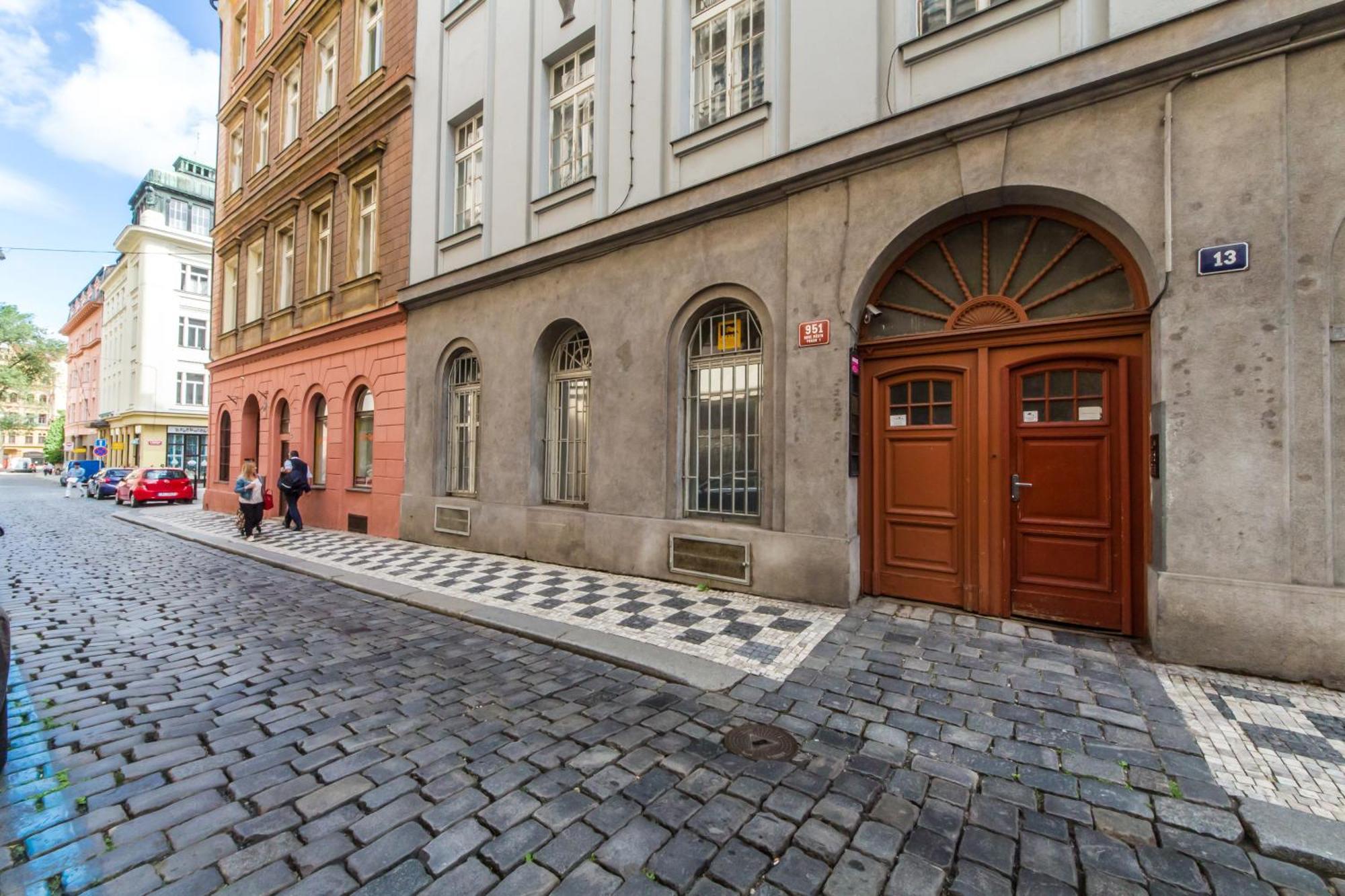 Rose Antique Lägenhet Prag
