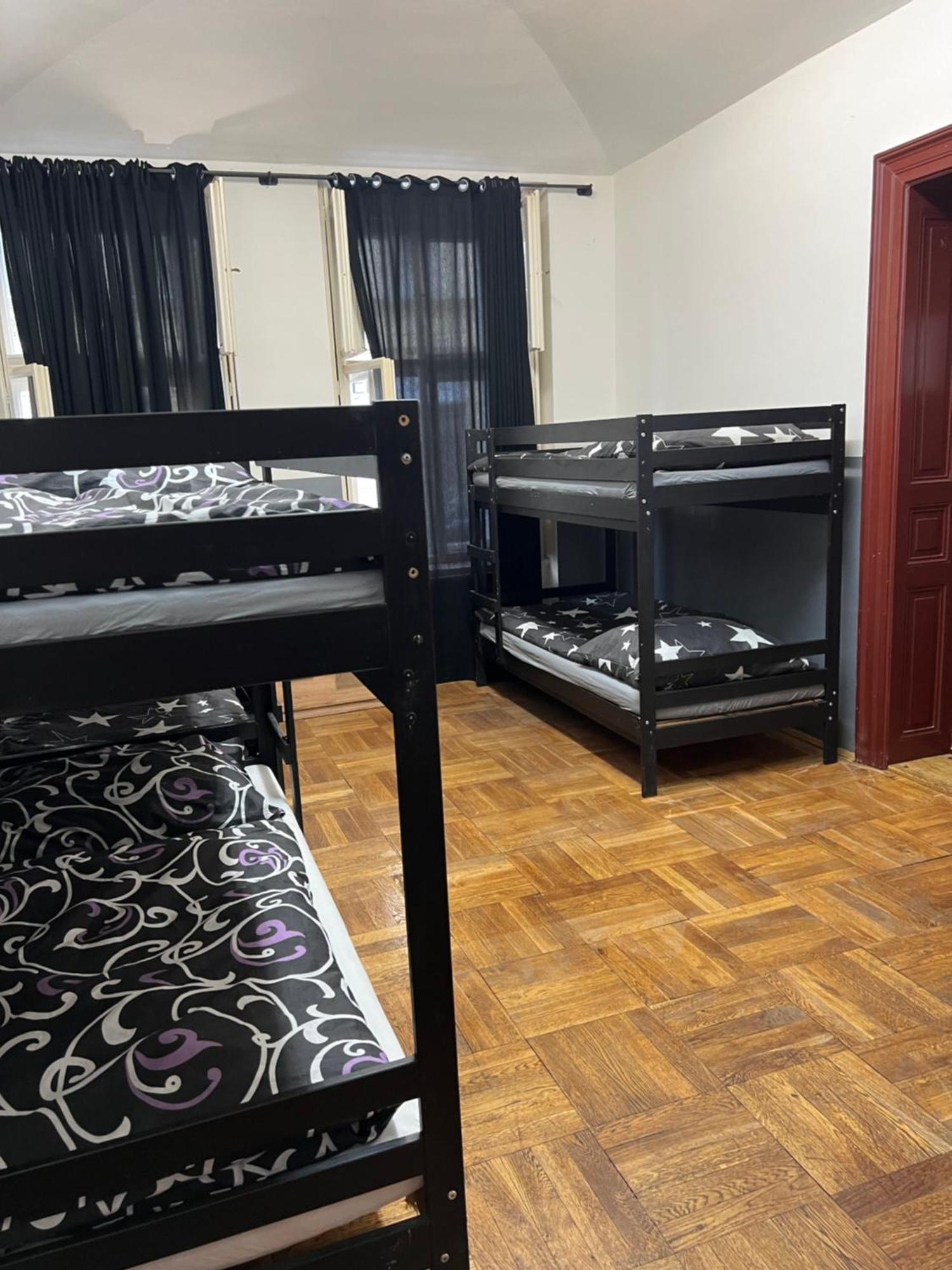 Hostel Moon Praha