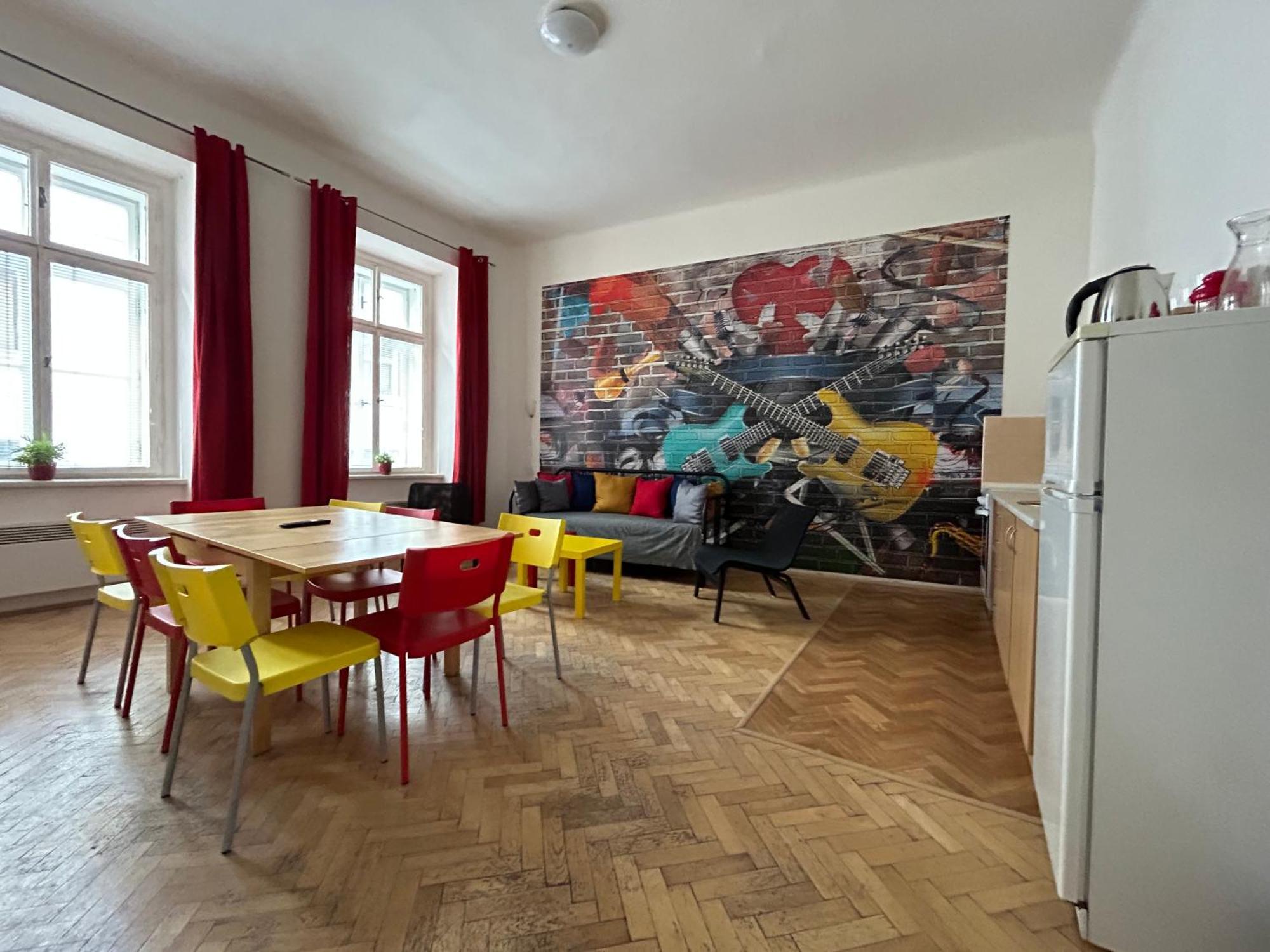 Party House - Ve Smeckach 18, Center!! Apartment Prag
