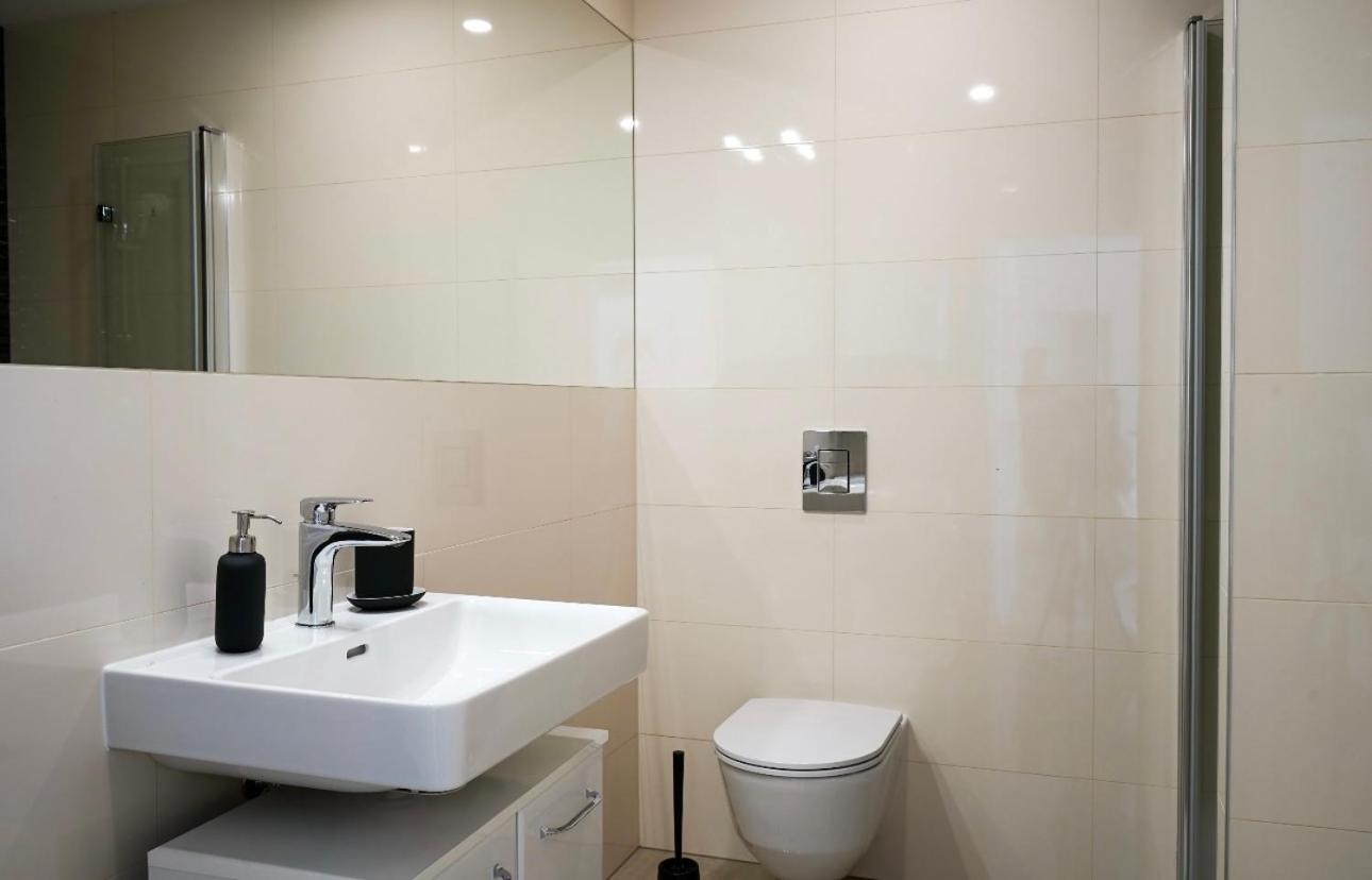 City Centre 1 505 Apartment